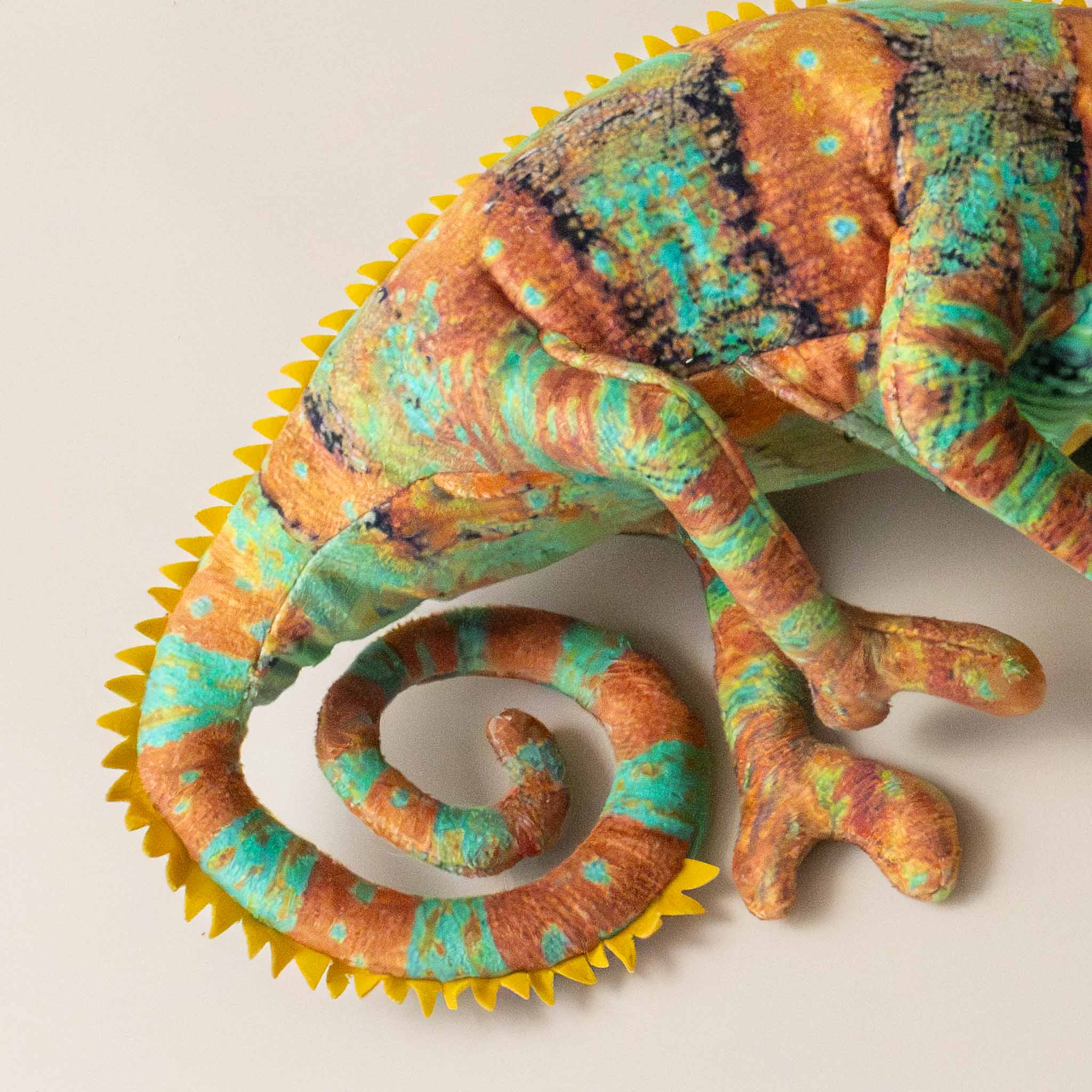 colorful-green-orange-little-chameleon-hand-puppet-tail