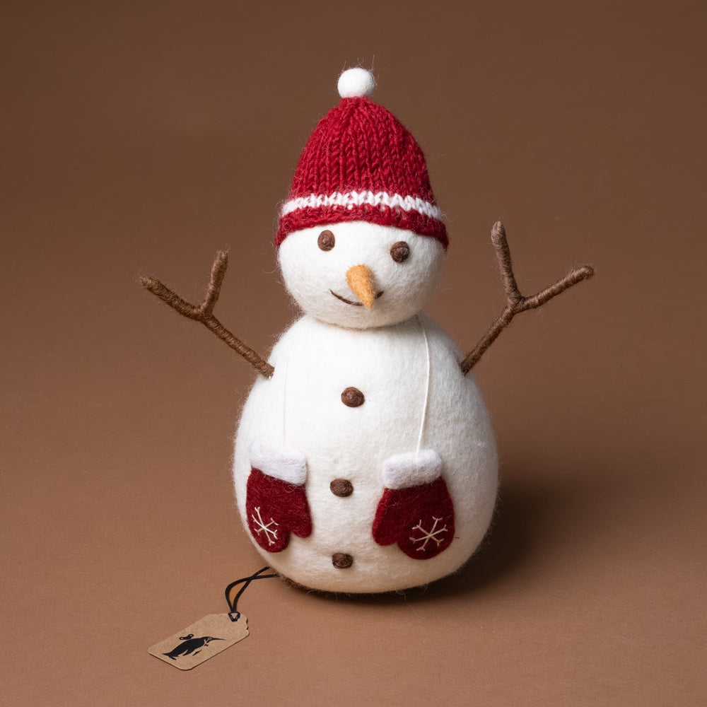 felt-snowman-red-knit-hat-and-mittens