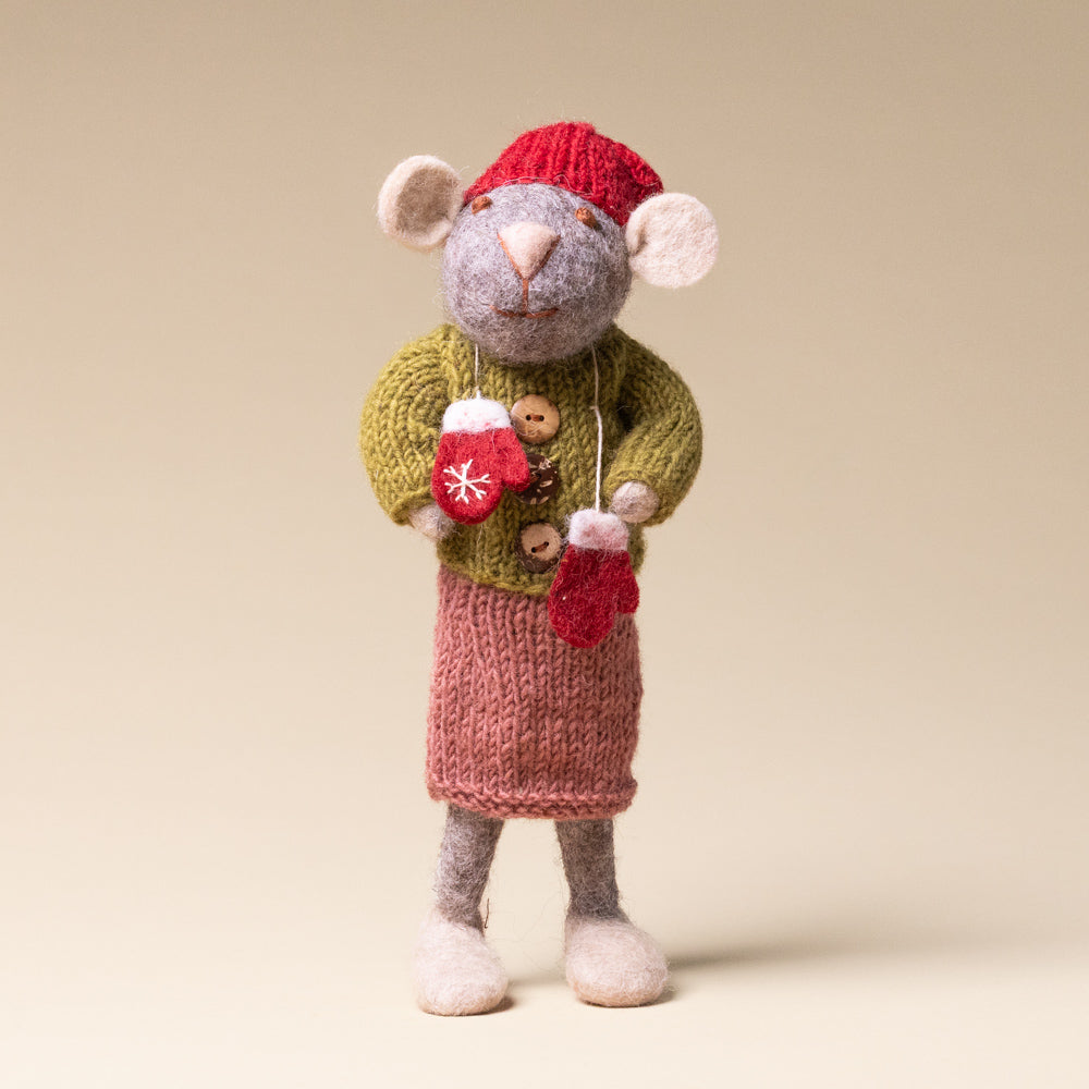 felted-grey-mouse-green-sweater-pink-skirt-and-mittens