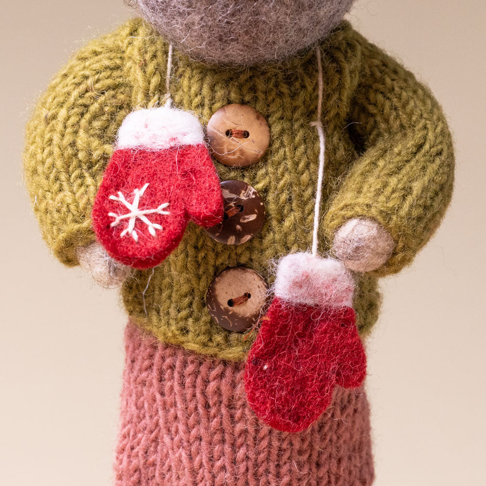 felted-grey-mouse-green-sweater-pink-skirt-and-mittens