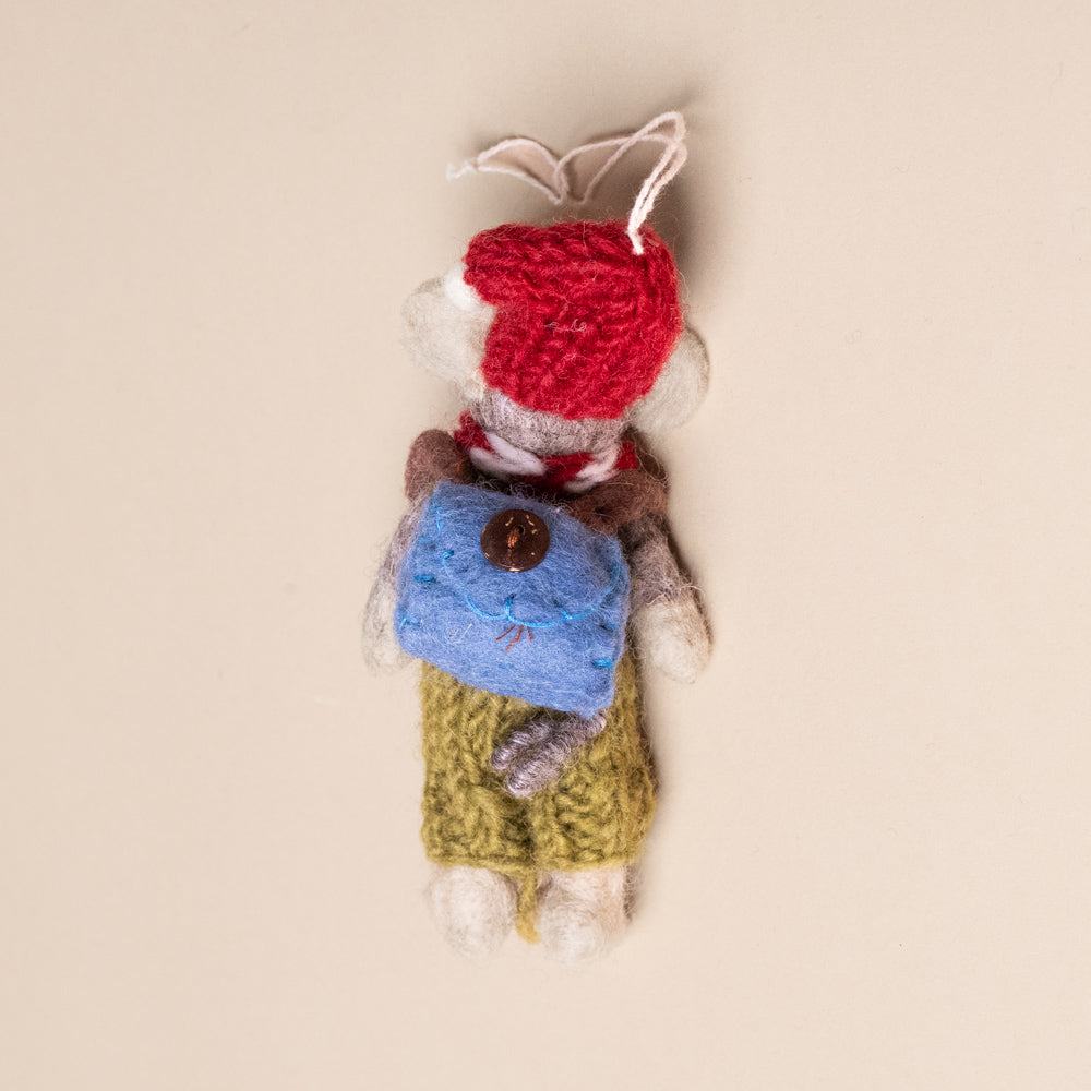 felted-grey-mouse-ornament--green-overalls-and-back-pack--1