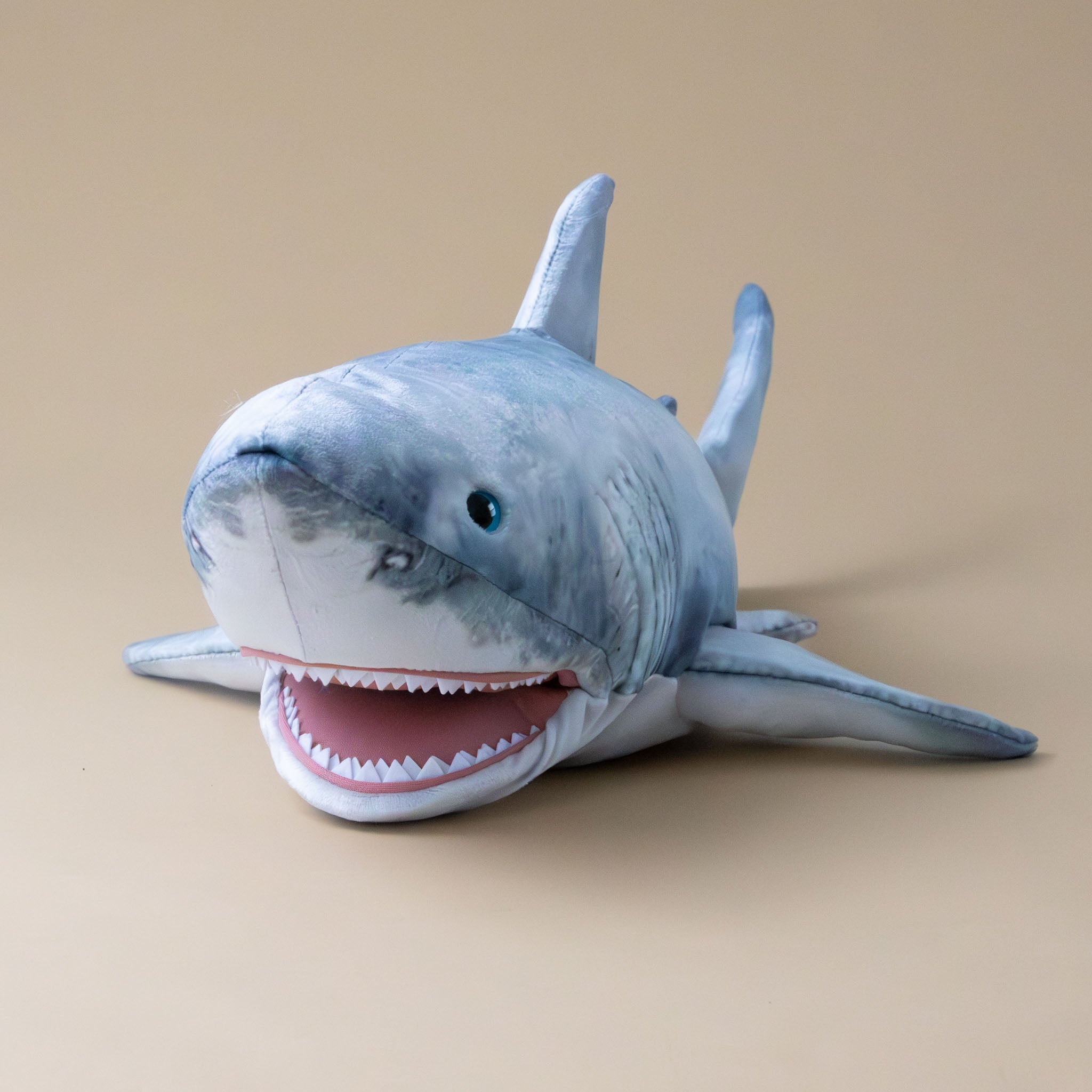 great-white-shark-hand-puppet-mouth-and-teeth