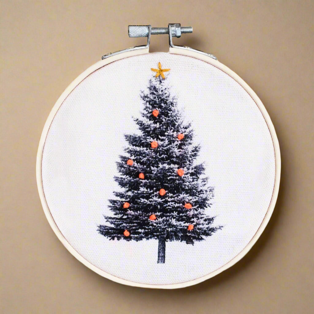 hoop-embroidery-kit-christmas-tree