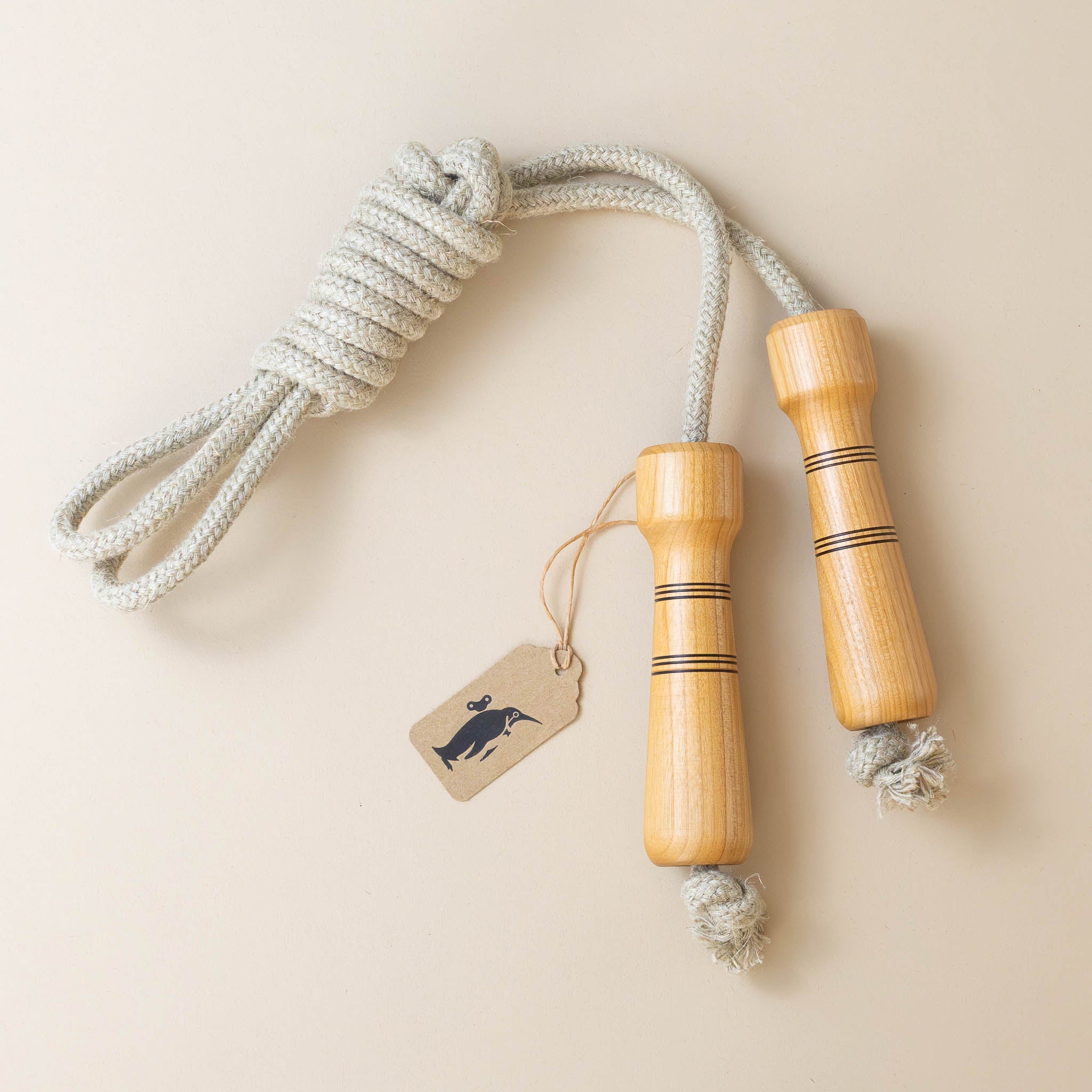 jump-rope-with-wooden-handles-cherry