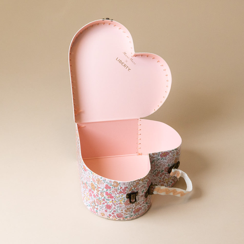 liberty-heart-suitcase-large-open-pink-interior