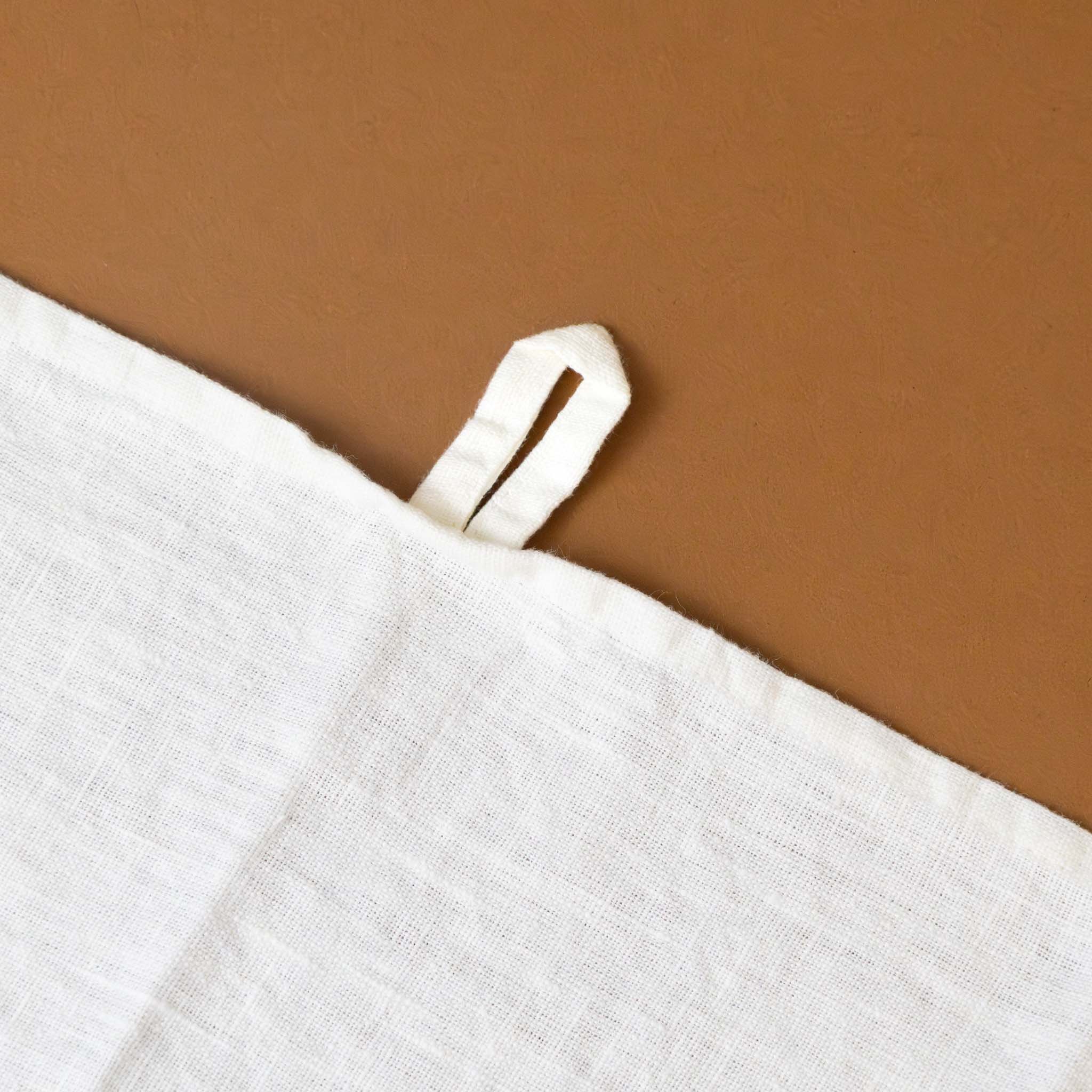 linen-tea-towel-cherry-loop