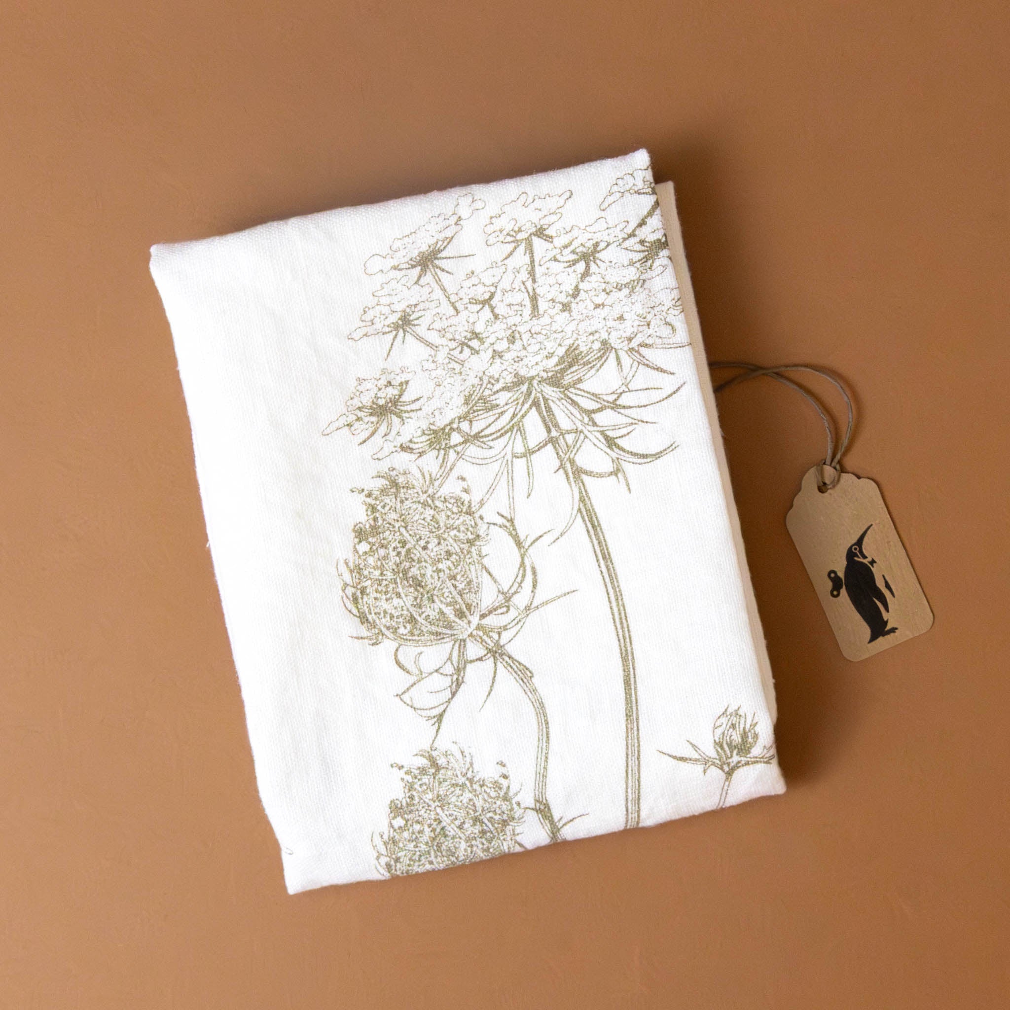 linen-tea-towel-queen-annes-lace