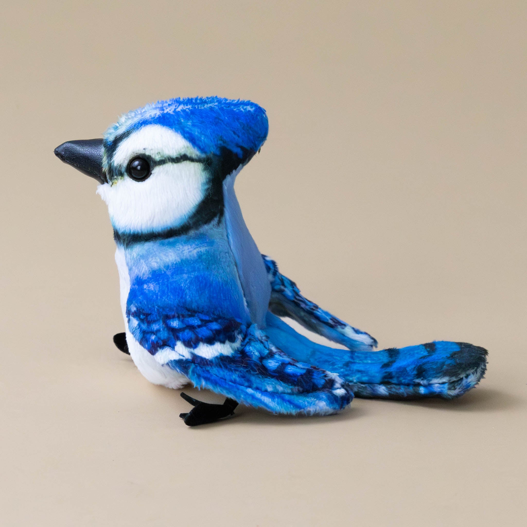 little-blue-jay-finger-puppet-side