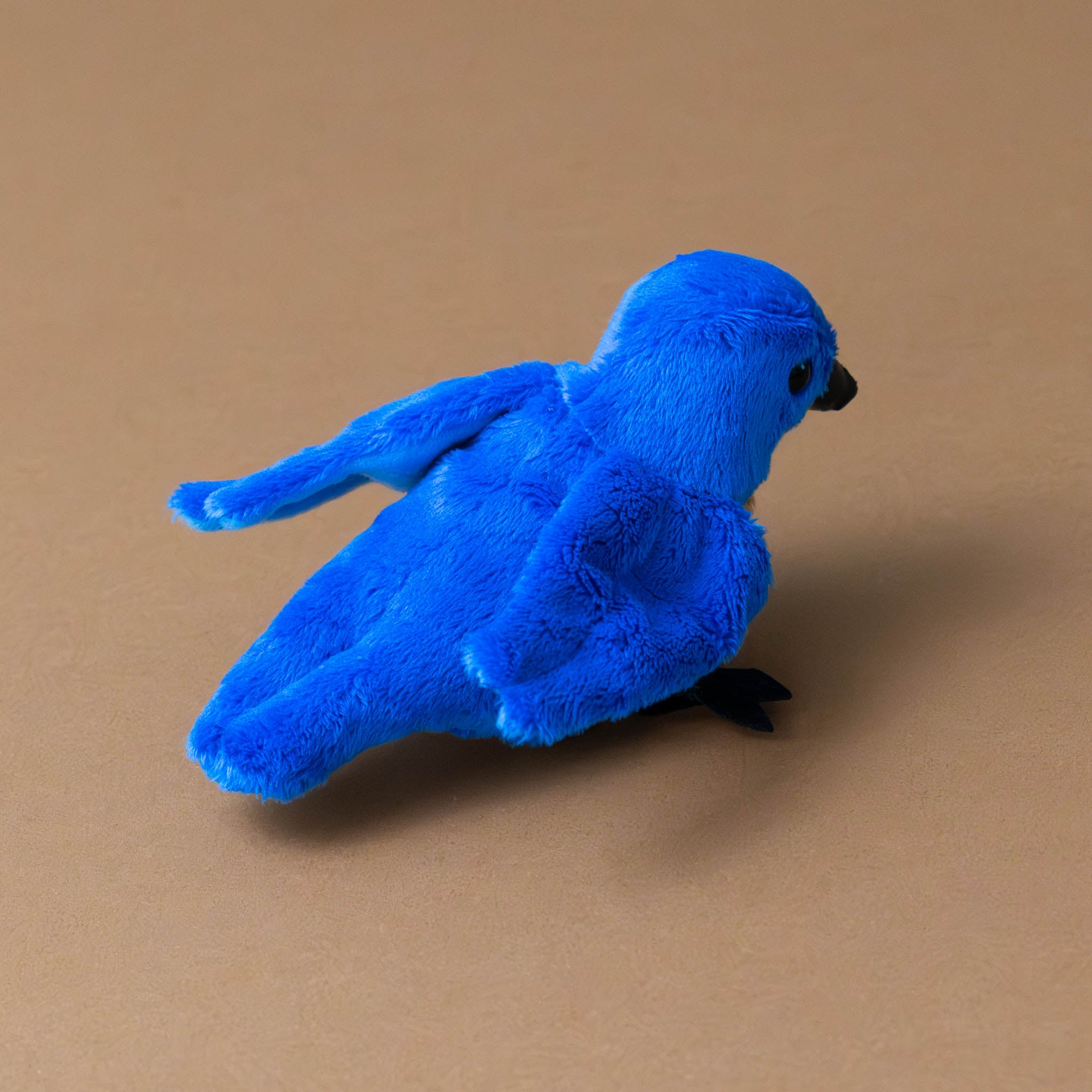 little-bluebird-finger-puppet-back
