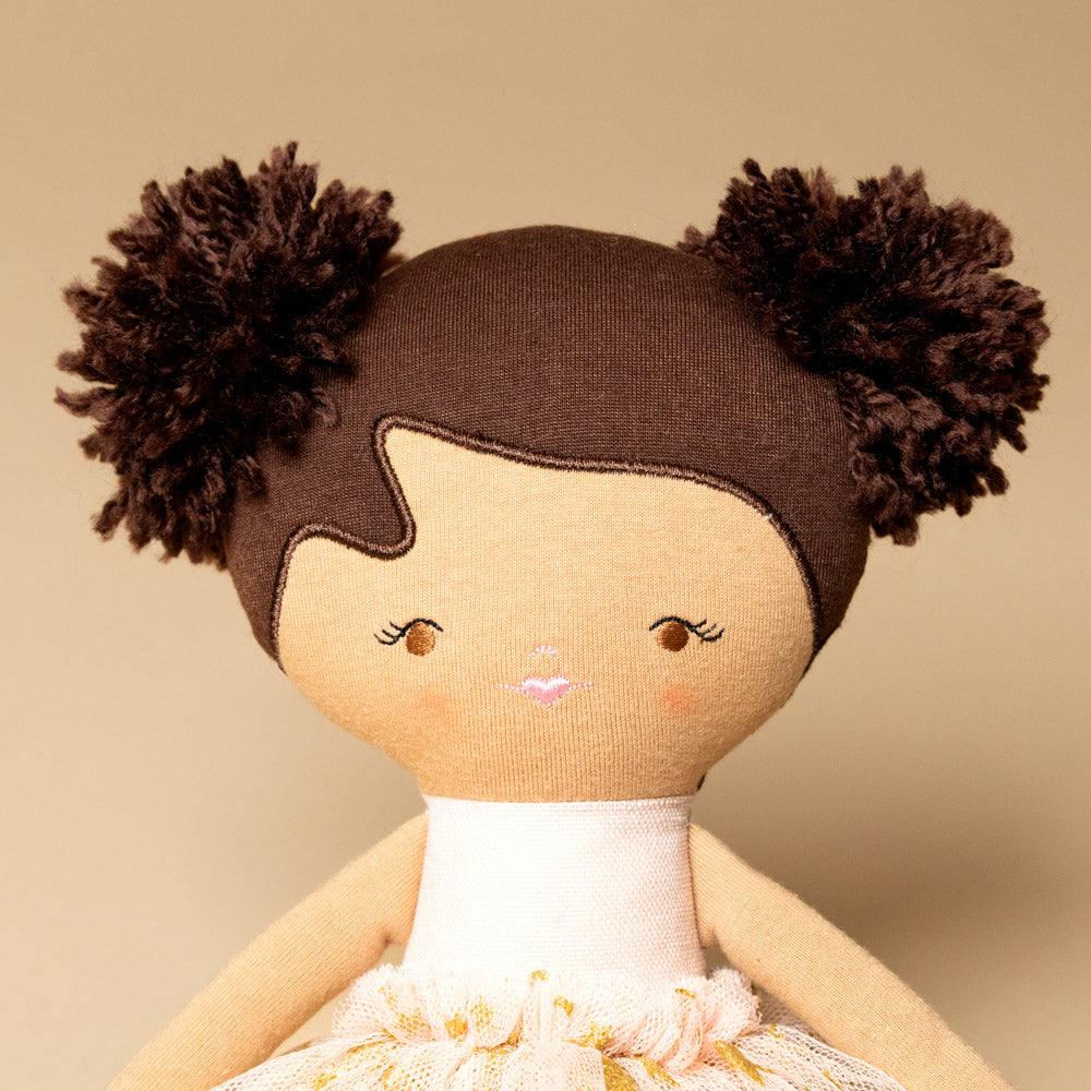 madison-ballet-doll-gold-star-face