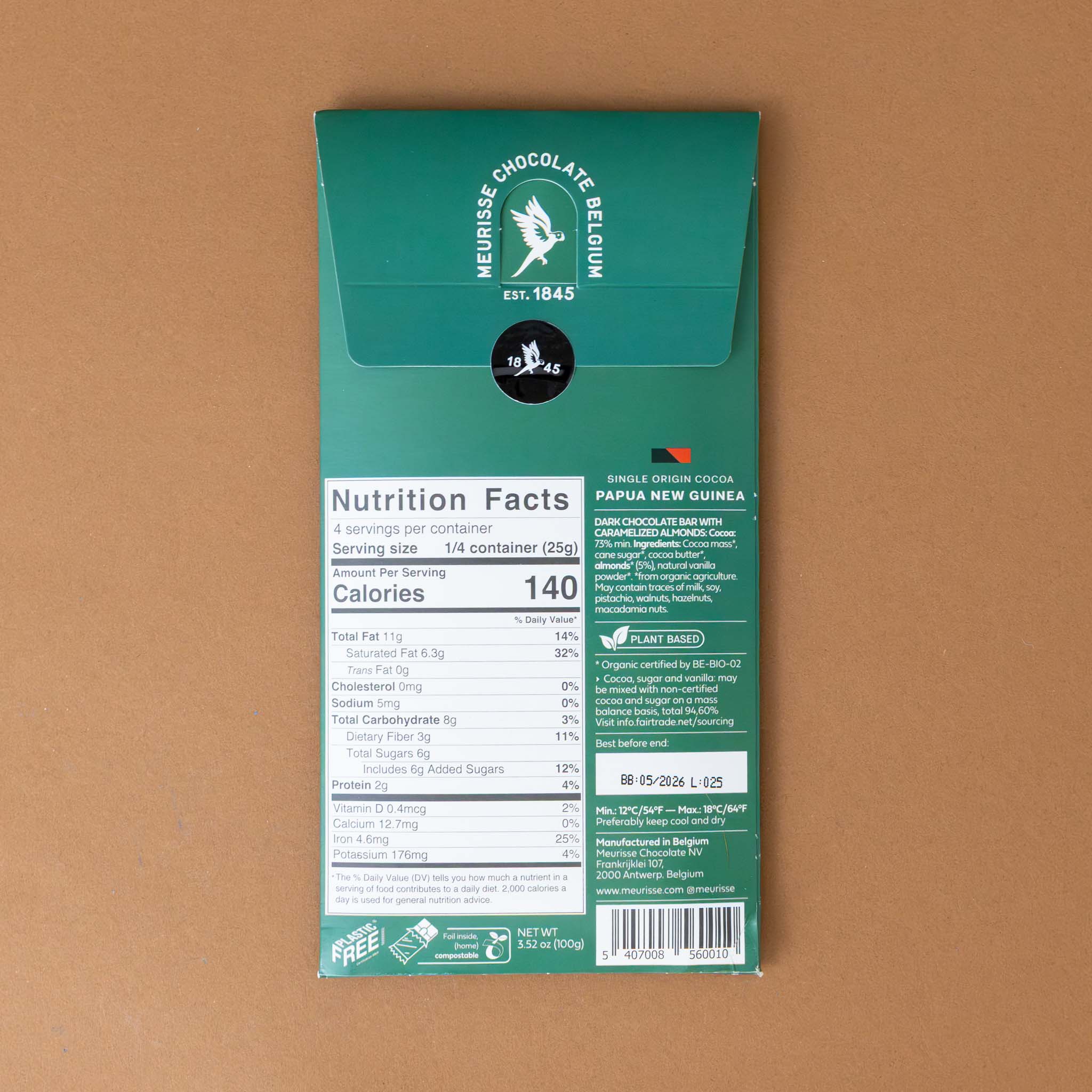 meurisse-noir-chocolat-bar-caramel-and-almonds-back