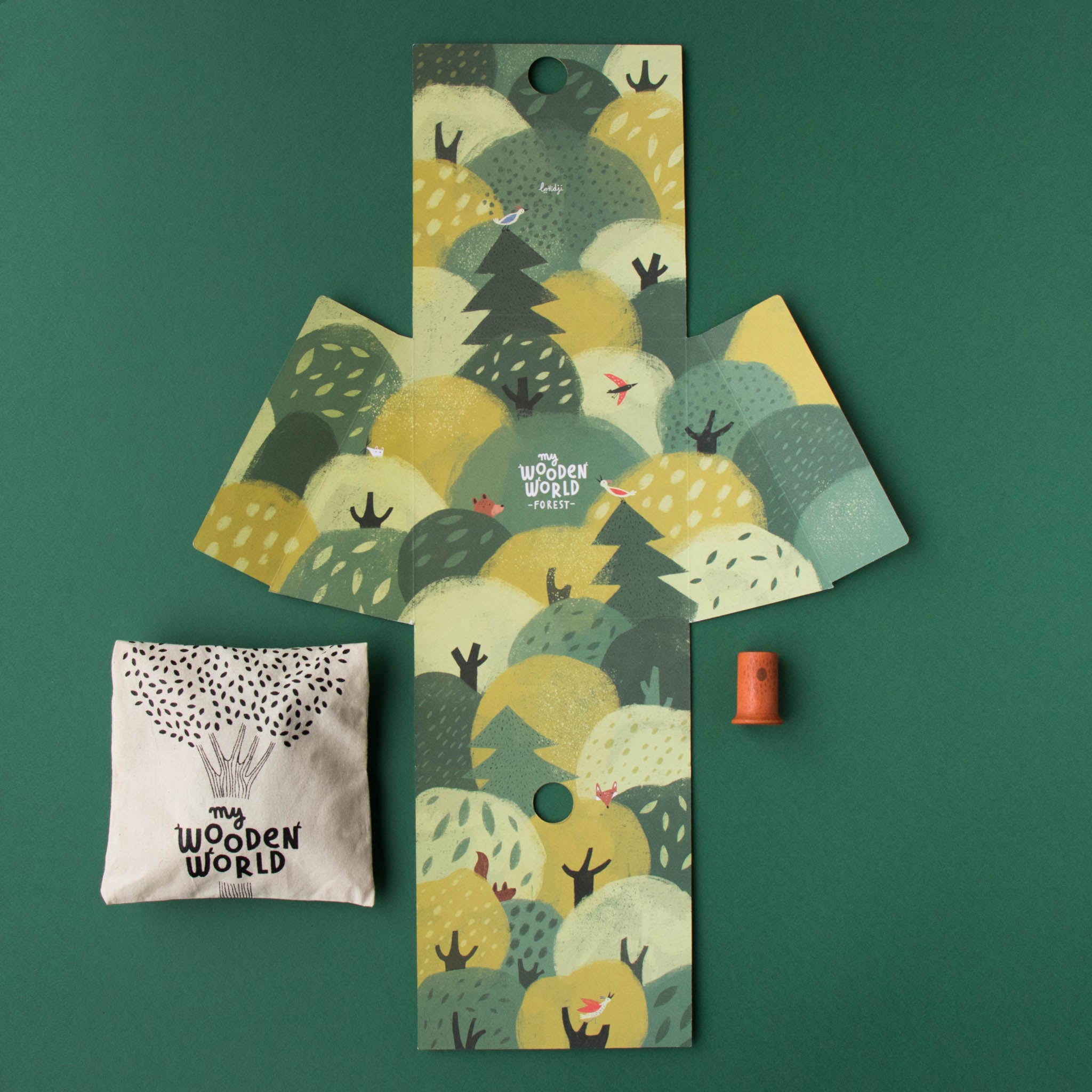 wooden-world-forest-woodland-board-and-bag