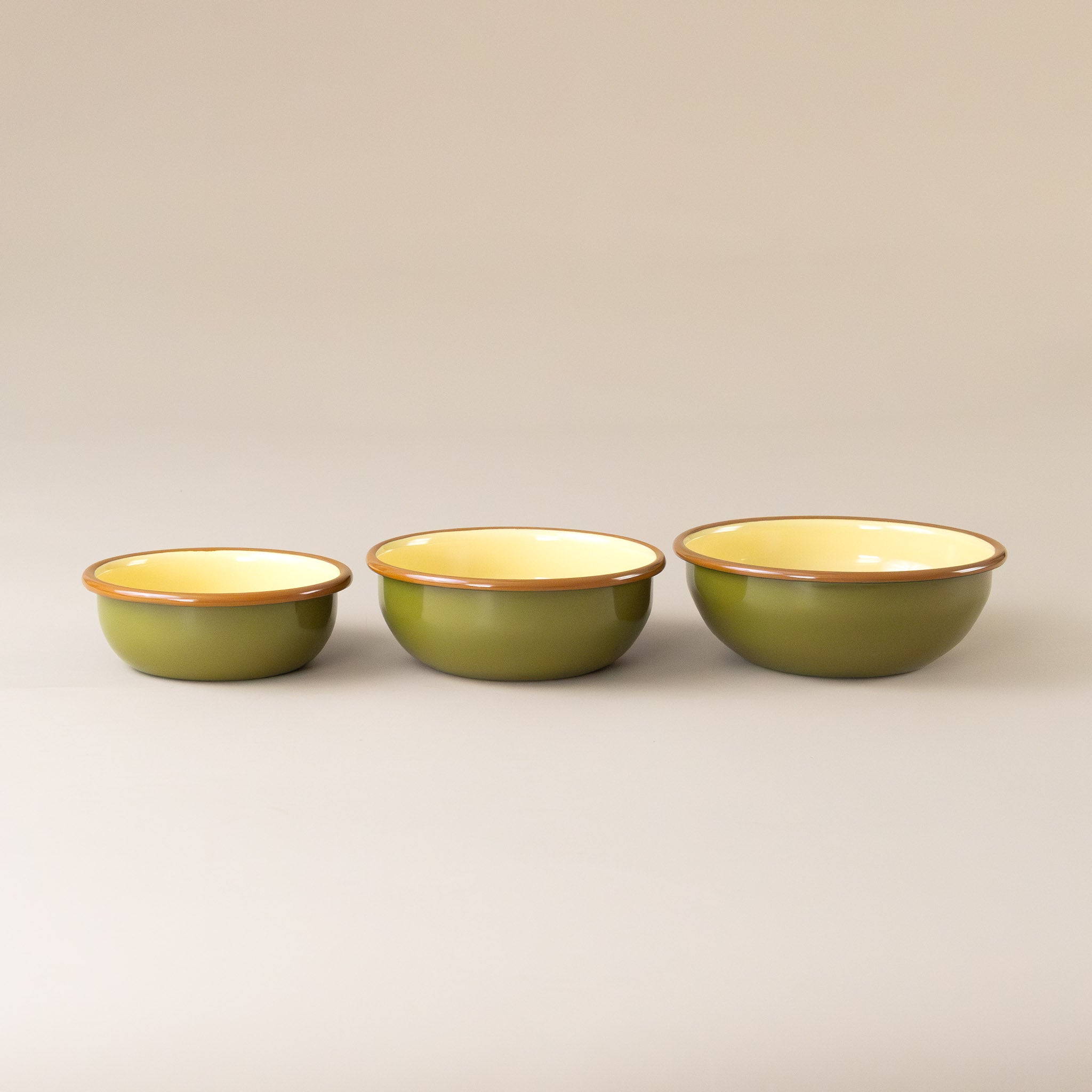petite-enamel-bowl-set-meadow-green-yellow-and-brown-small-medium-large
