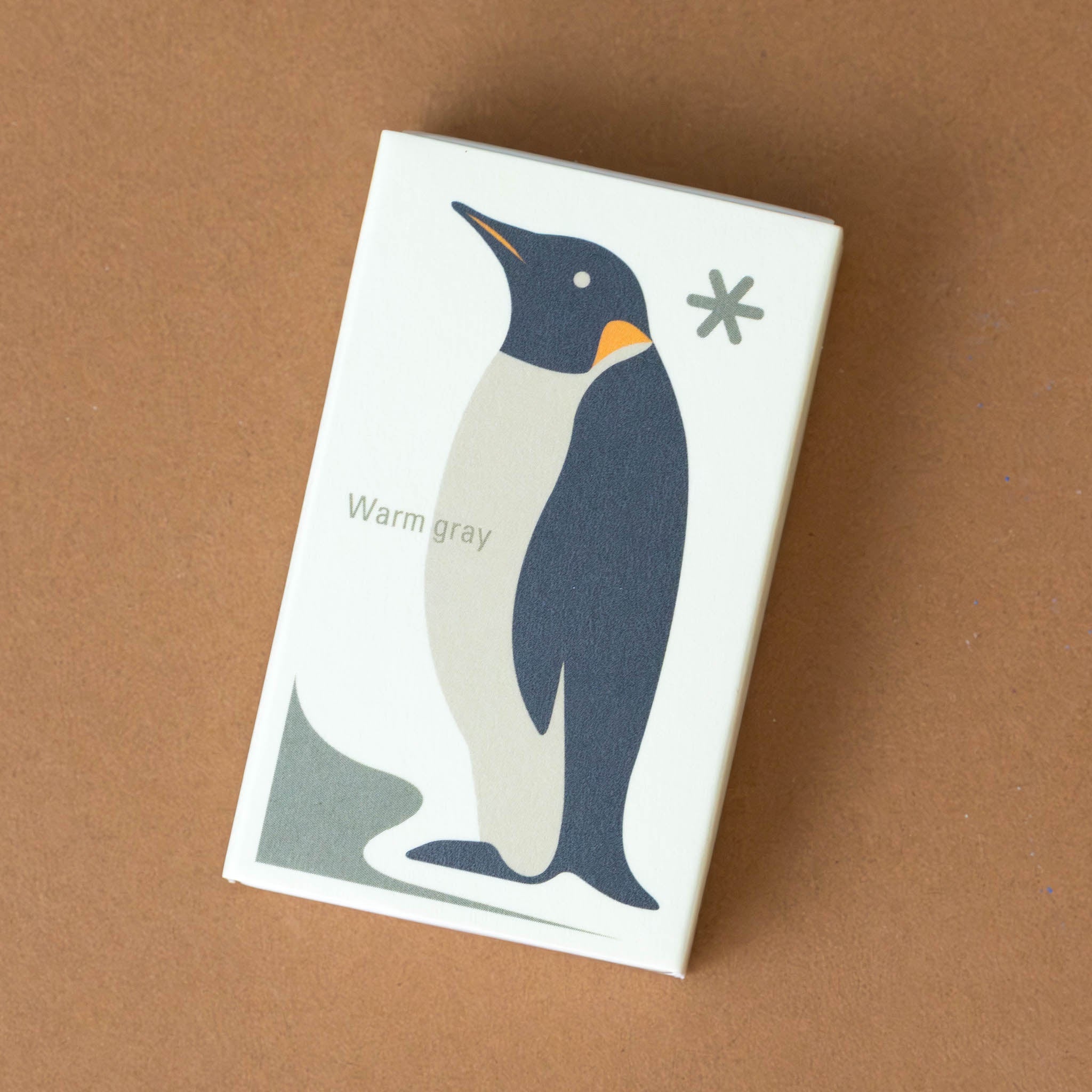 pocket-5-crayons-warm-grey-shaped-l--box-with-penquin