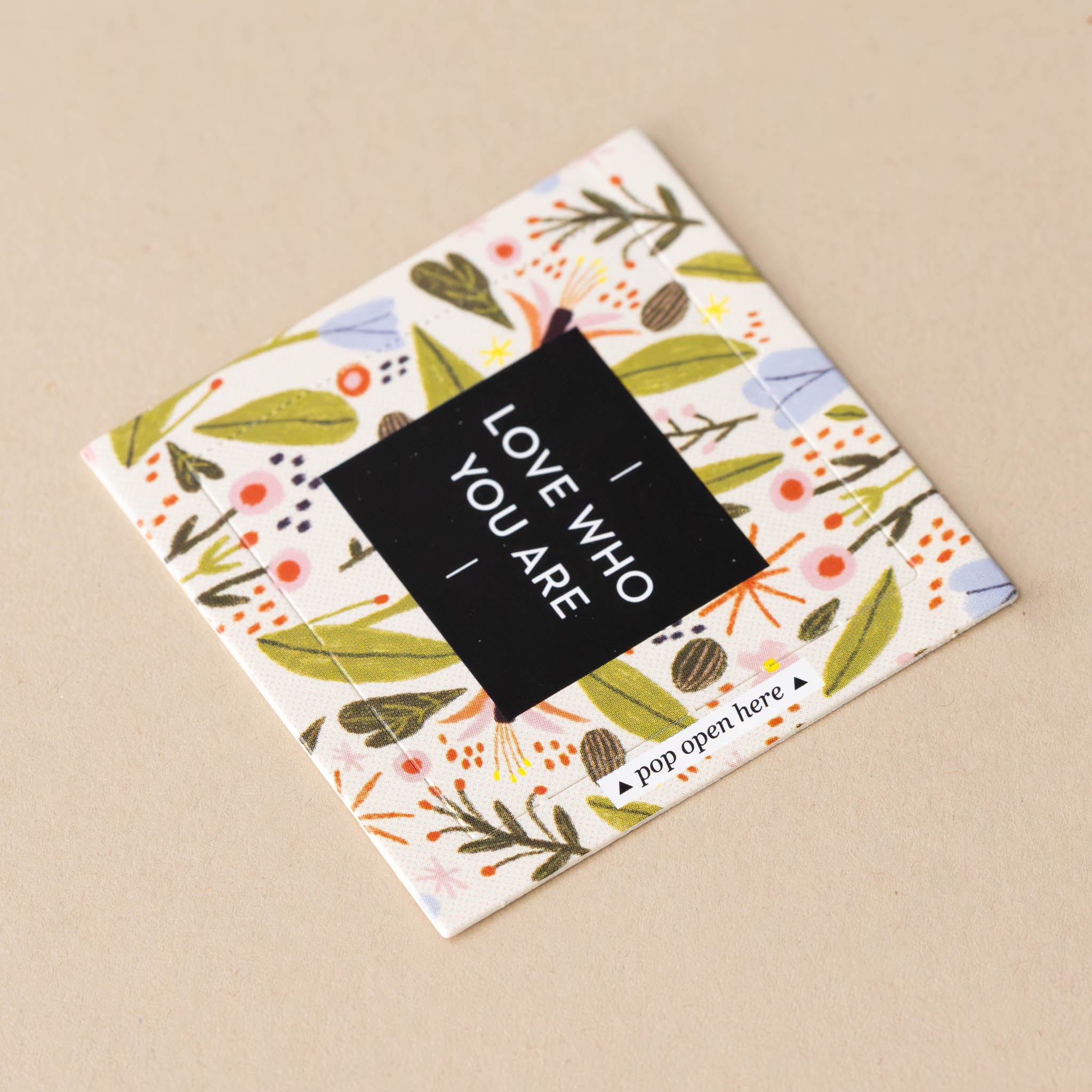 thoughtfulls-pop-open-cards-love-who-you-are-example-card-with-floral-decoration