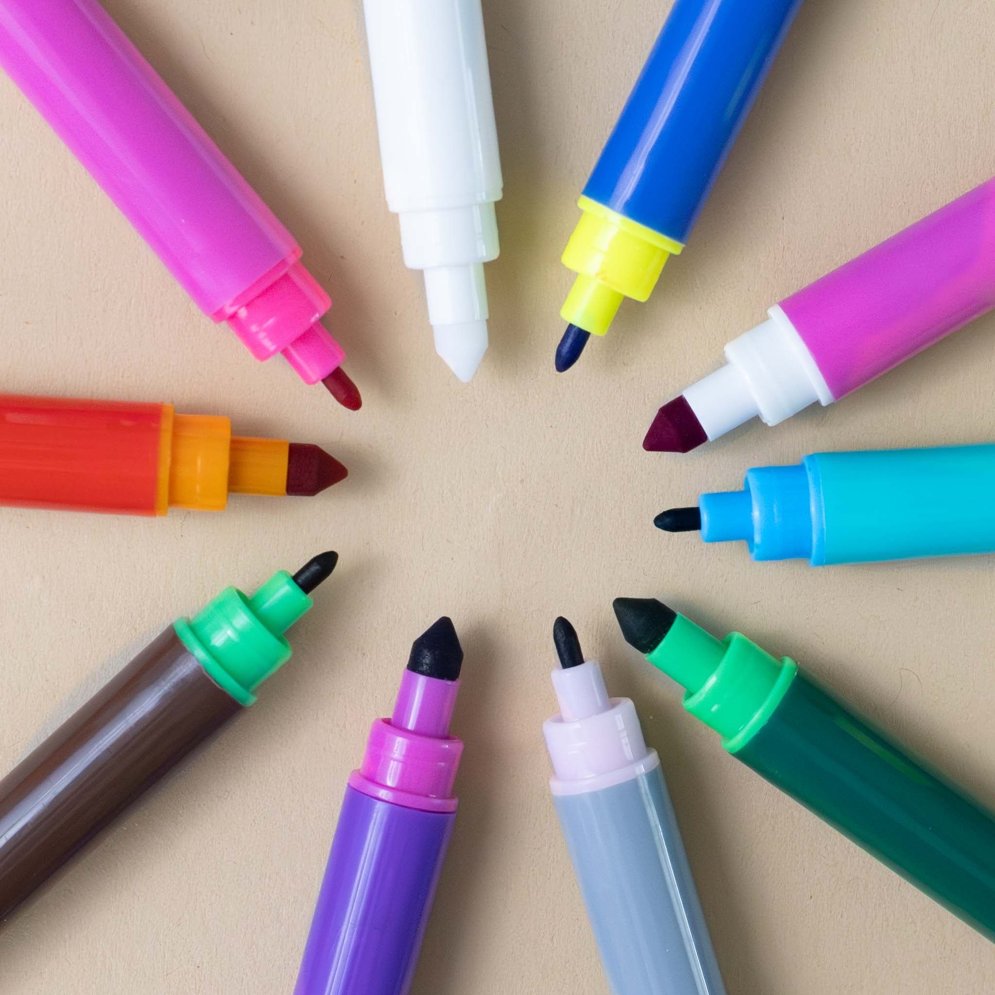 washable-felt-magic-markers-different-size-tips