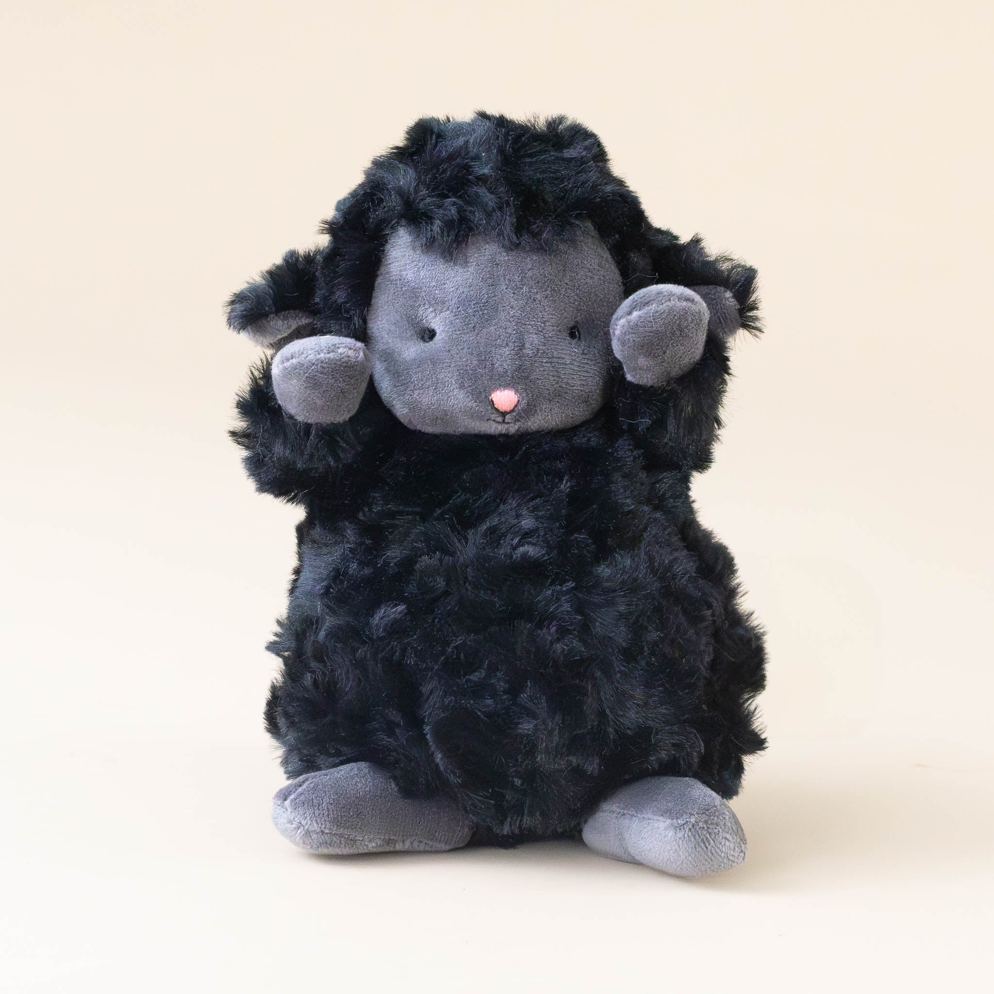 wee-lamb-kiddo-black-front