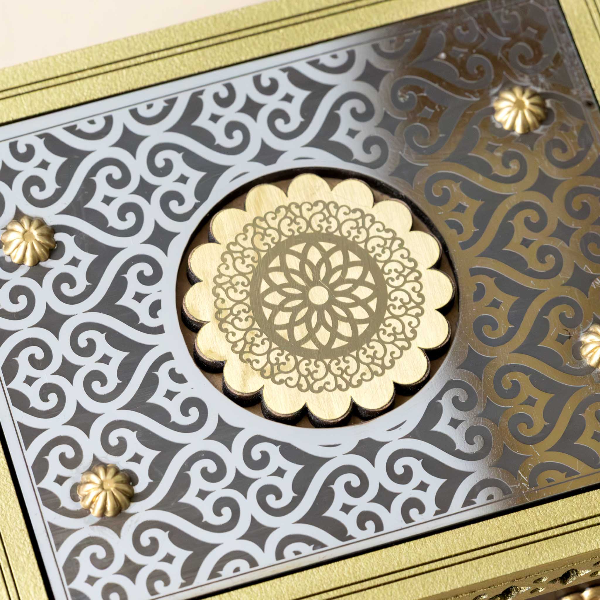 wooden-click-box-puzzle-with-intricate-metal-work-detail-top-with-round-flower-details