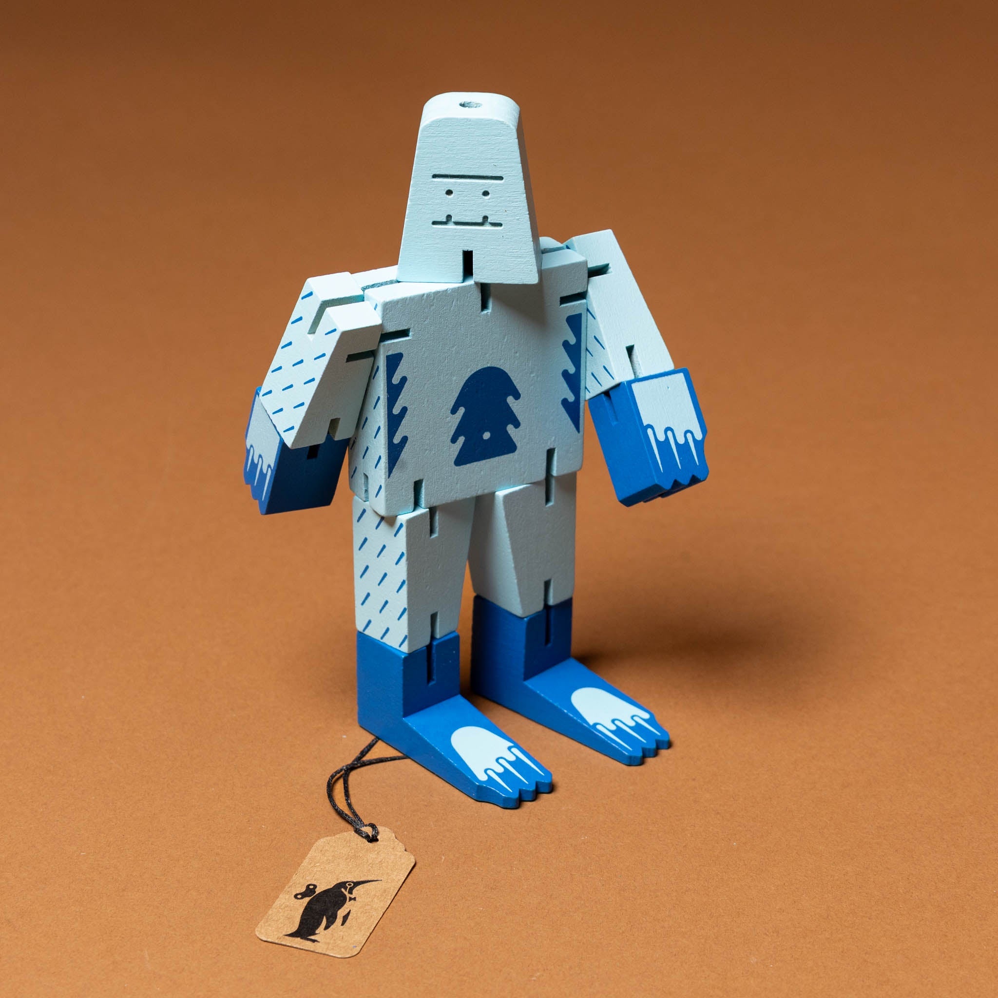 wooden-cubebot-blue-yeti-standing
