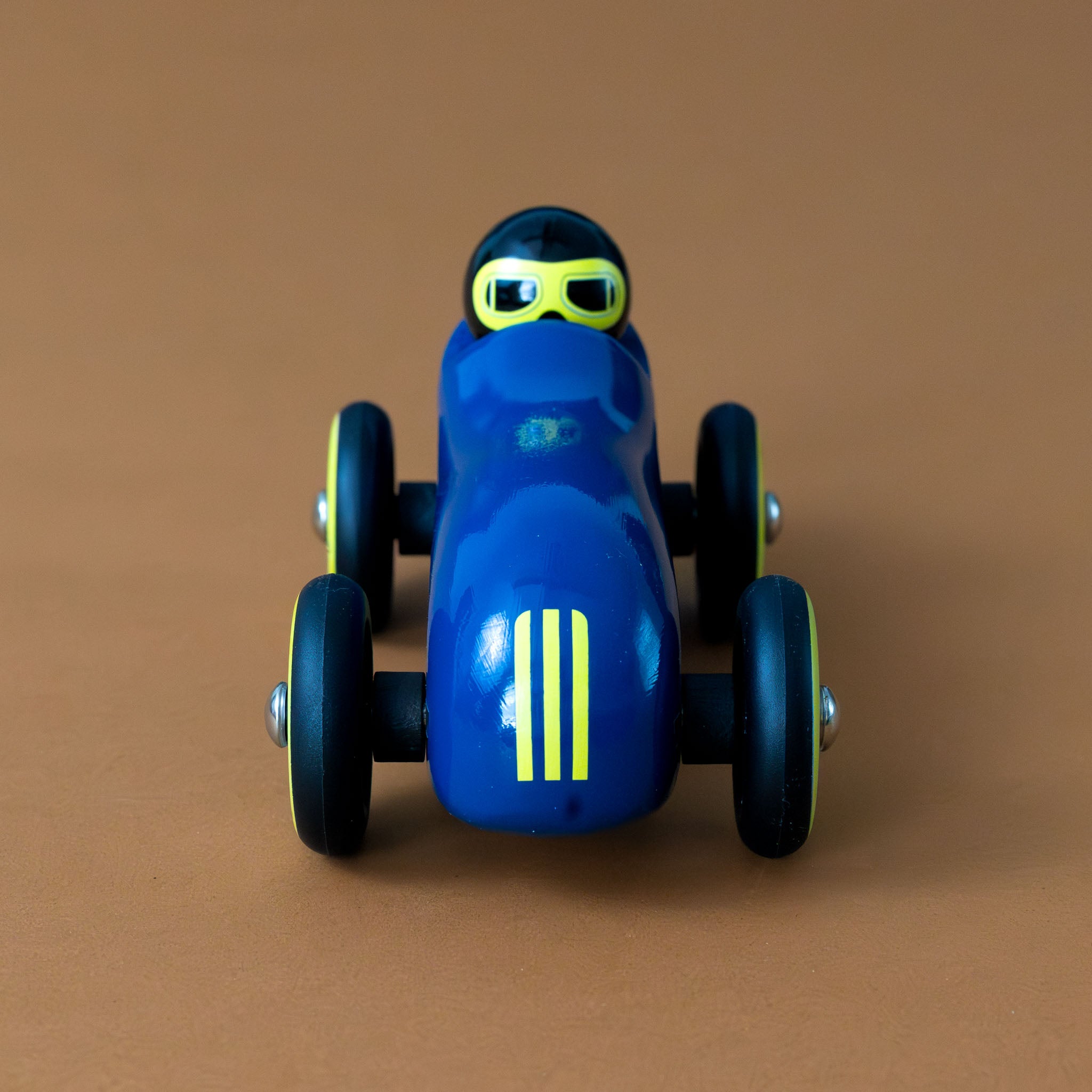 wooden-old-sport-compet-car-midnight-blue-front