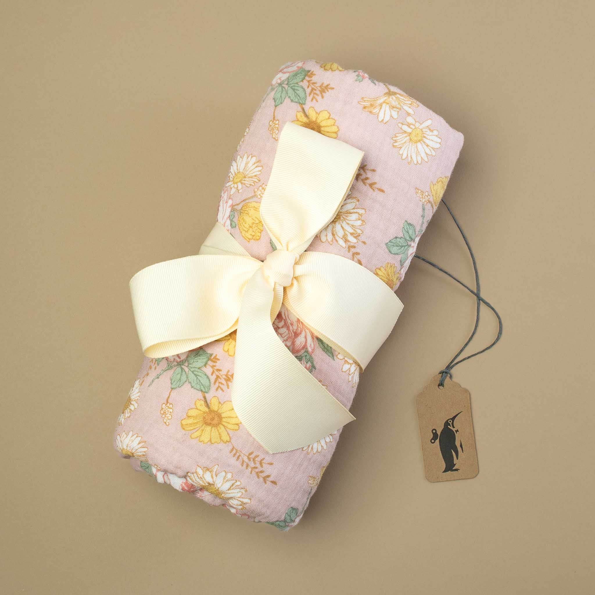 muslin-swaddle-english-garden