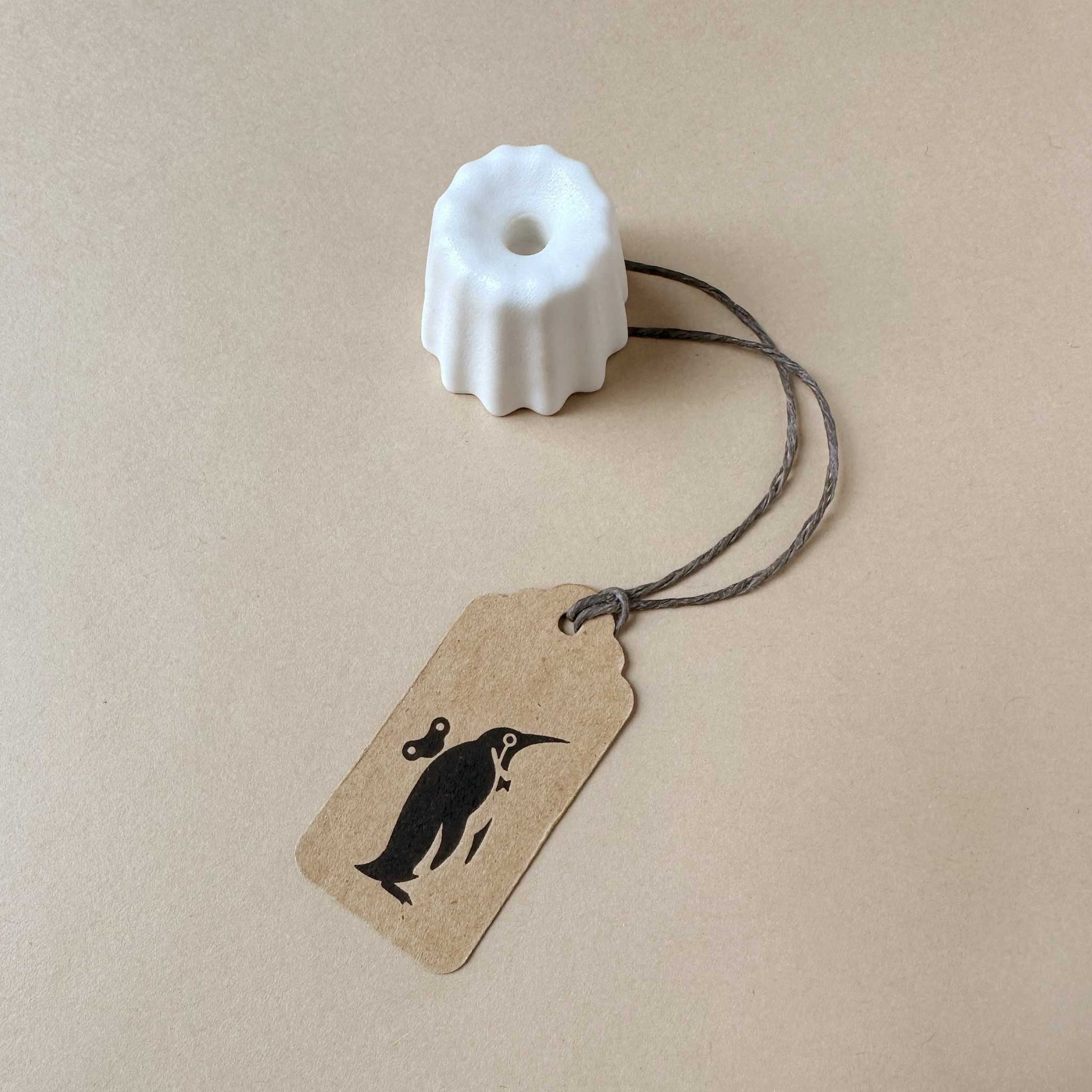 porcelain-candle-holder-matte-white