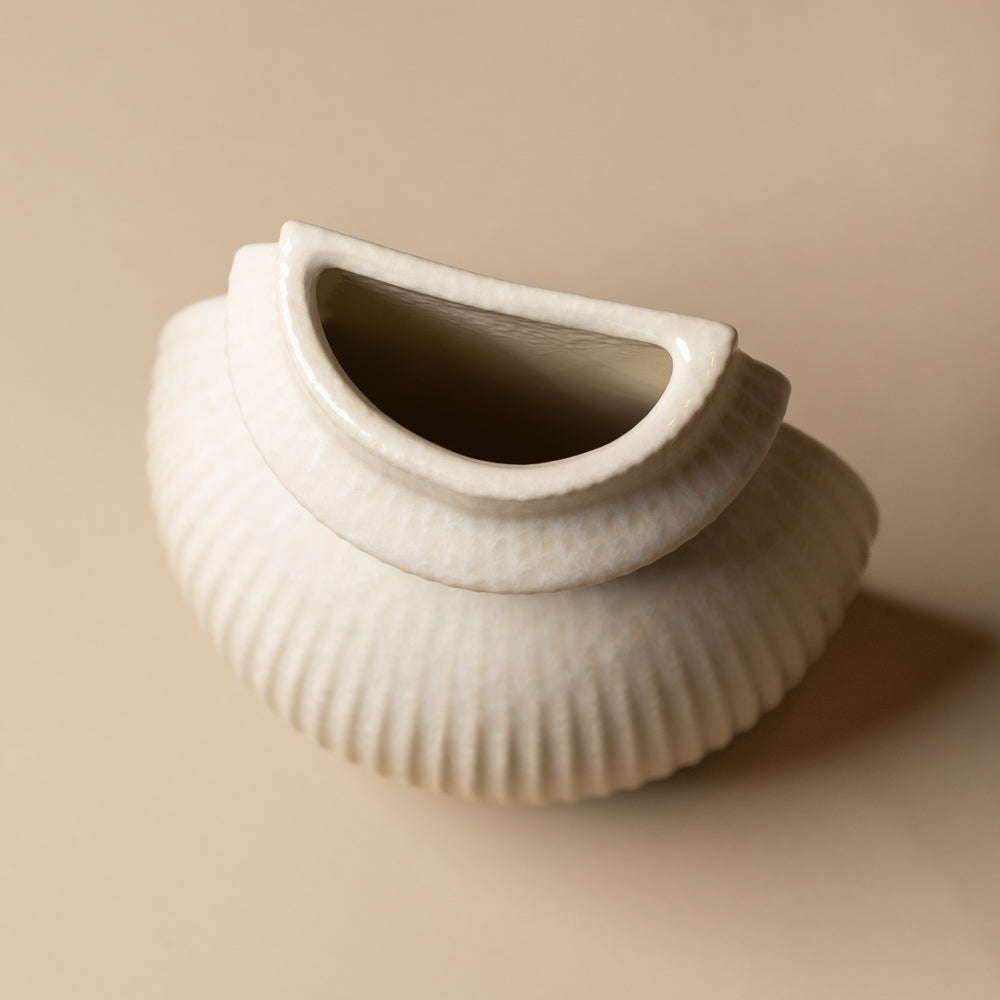 Claude Bookend Vase | Bulb