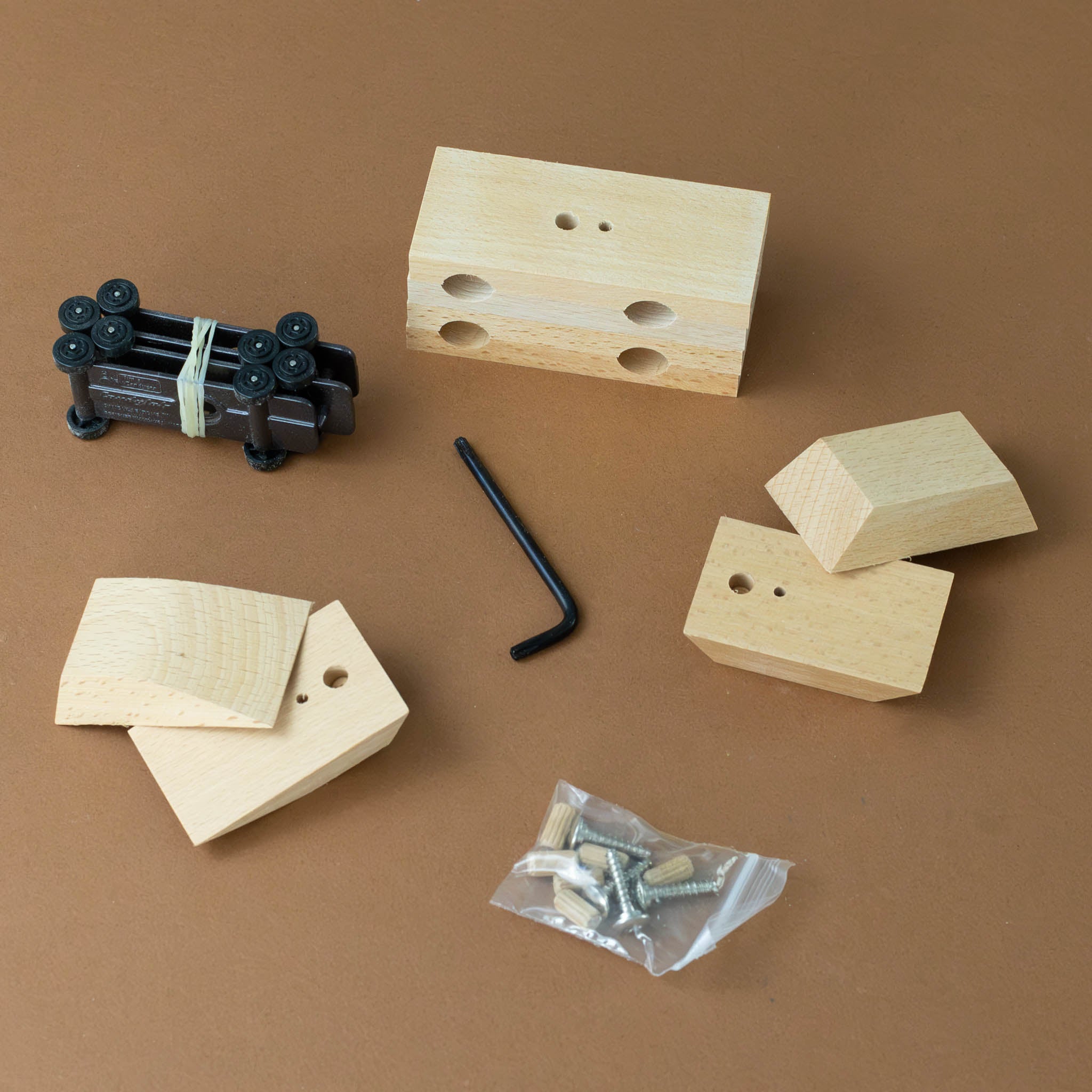 design-your-own-wooden-candycars-set--car-parts-tools