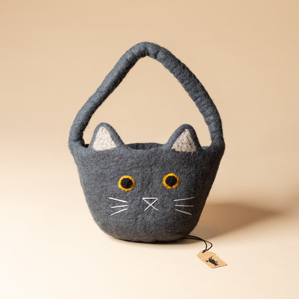 felt-black-cat-bucket