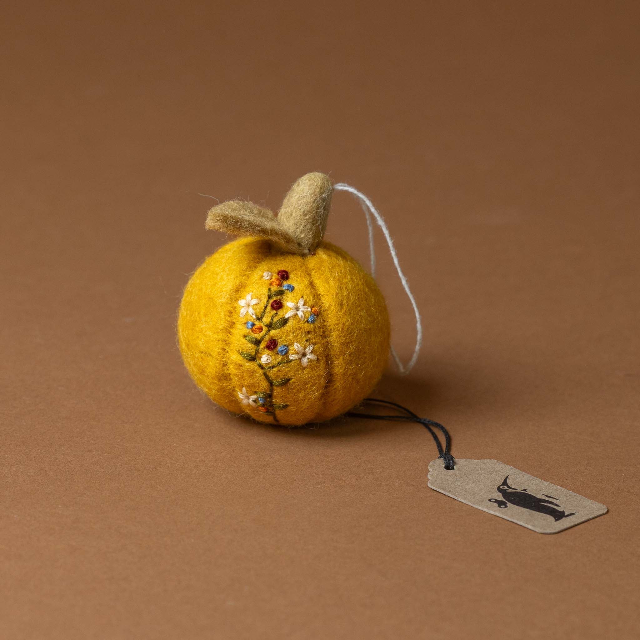 felt-embroidered-pumpkin-ornament-ochre