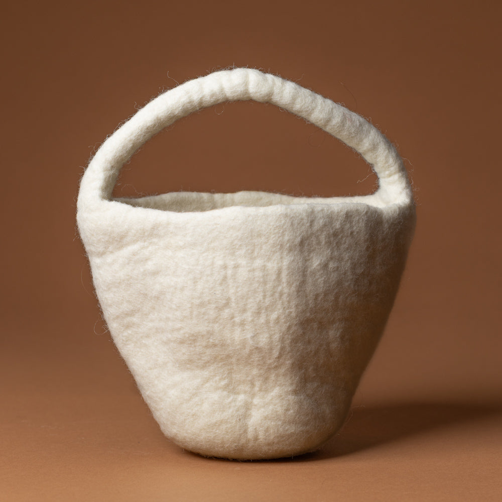 felt-skeleton-bucket-back
