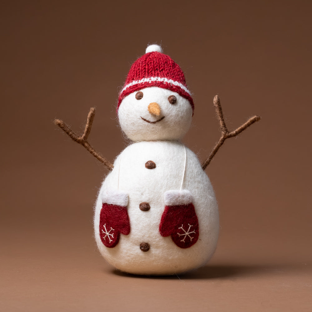 felt-snowman-red-knit-hat-and-mittens