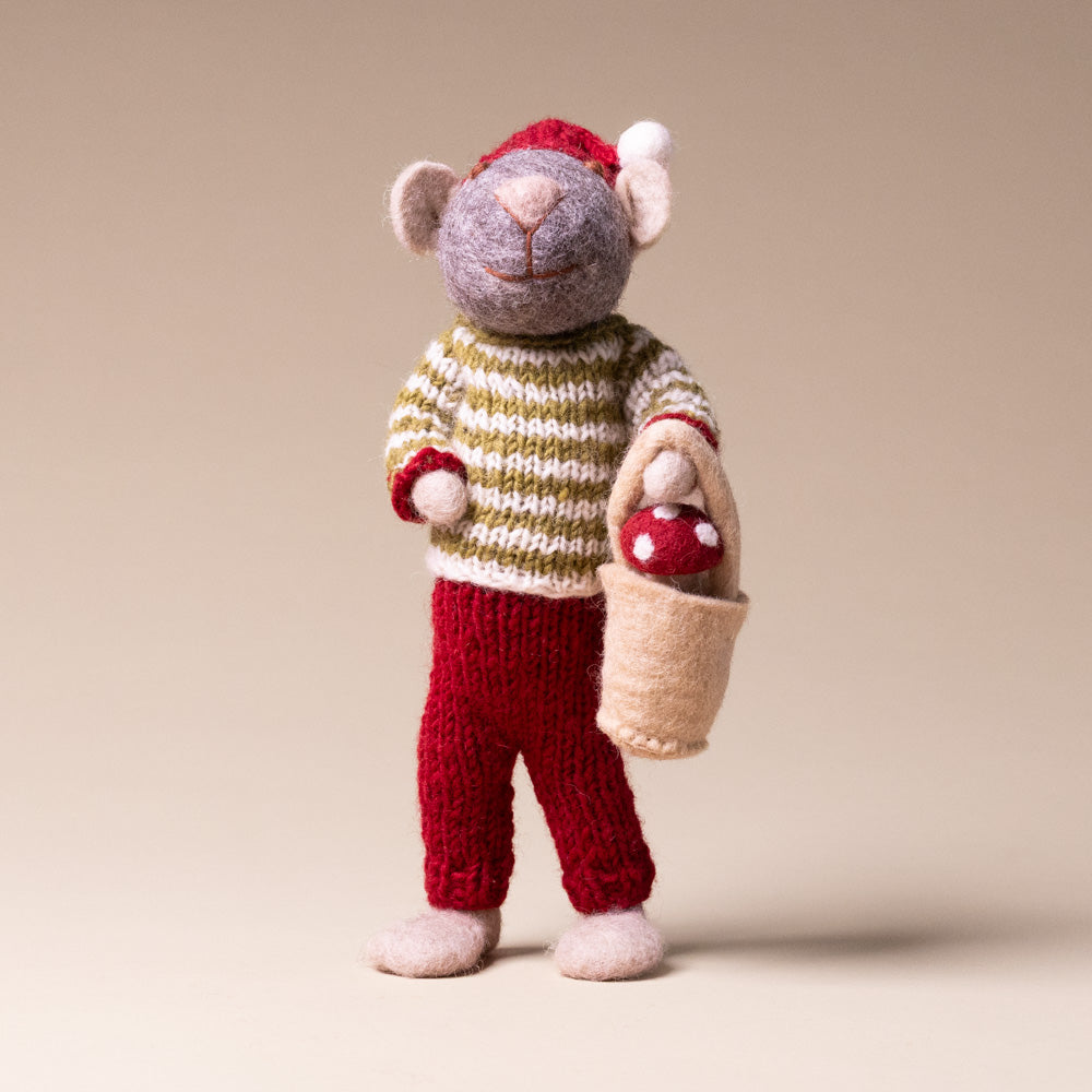 felted-grey-mouse-green-striped-sweater-with-mushroom-bucket