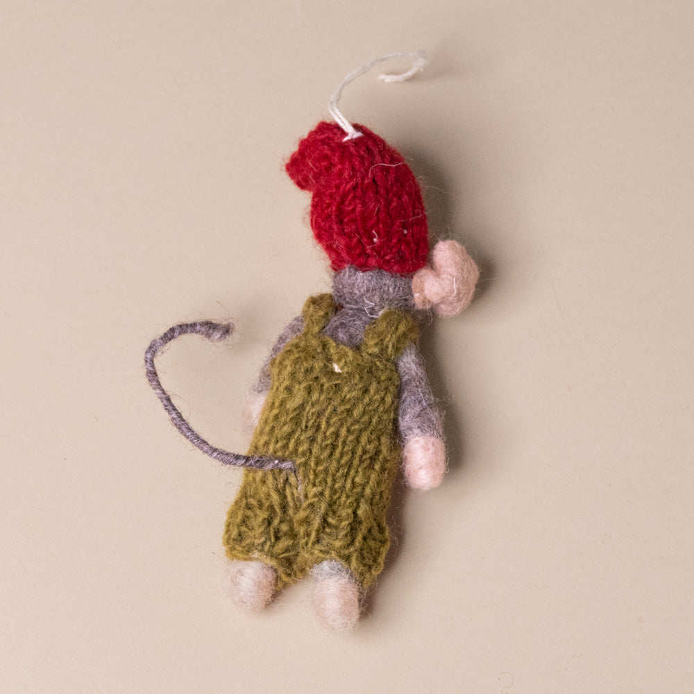felted-grey-mouse-ornament-with-green-overalls_-back-and-tail