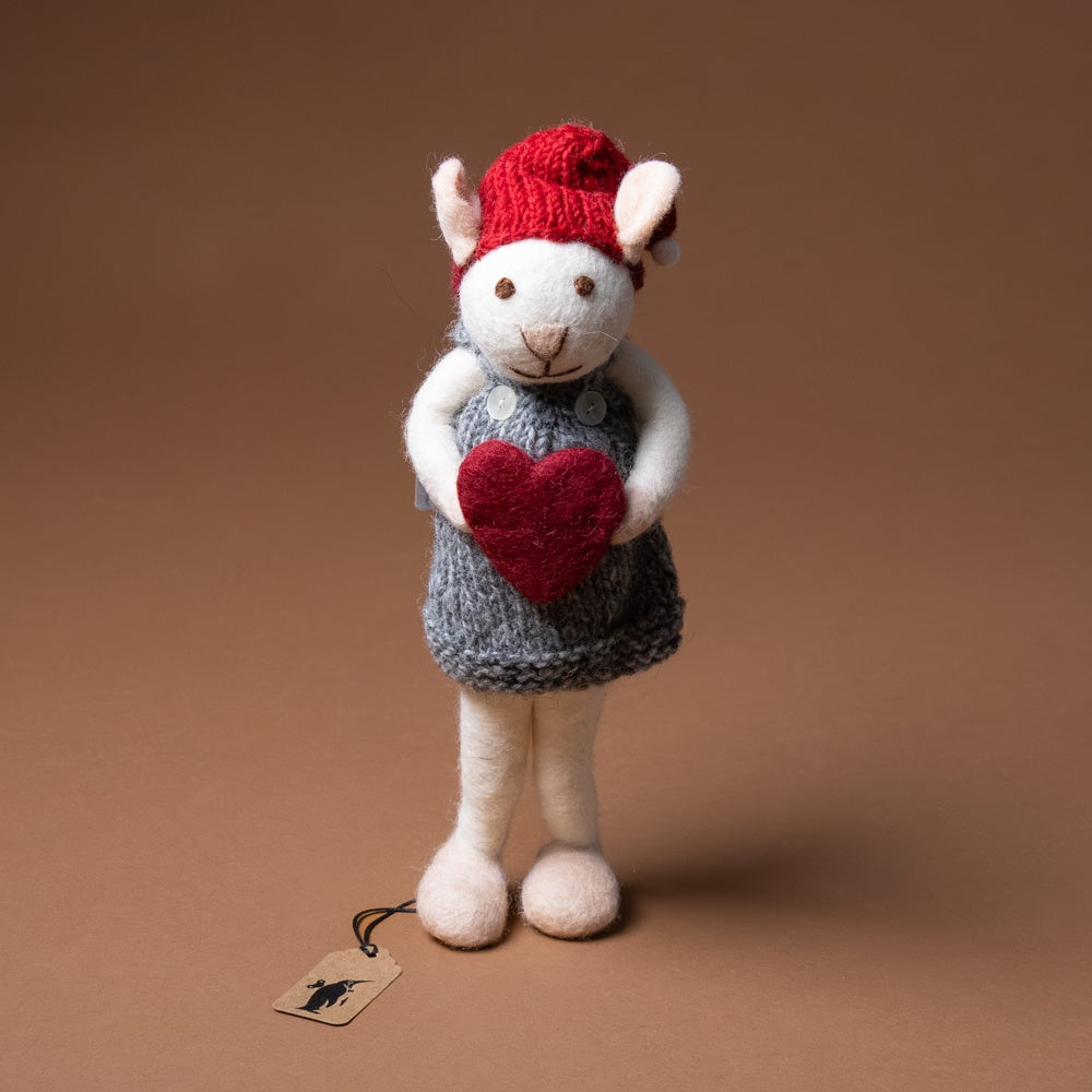 felted-white-mouse-grey-knit-dress-with-heart