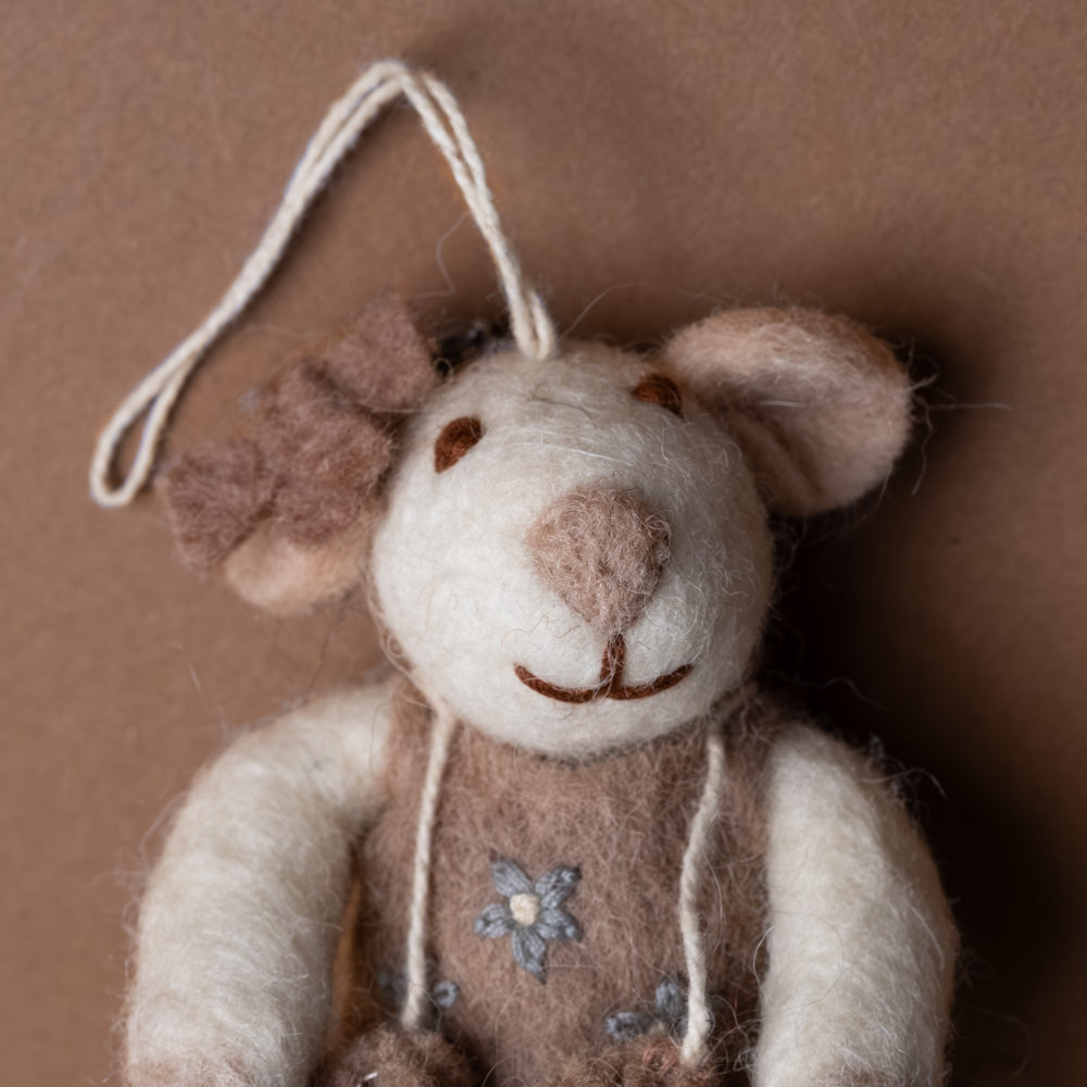 felted-white-mouse-ornament-ballet-shoes-and-bow