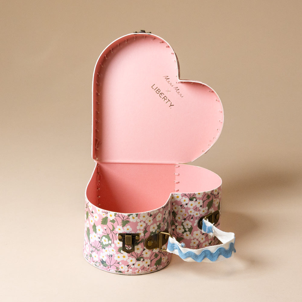 liberty-heart-suitcase-small-open-pink-interior