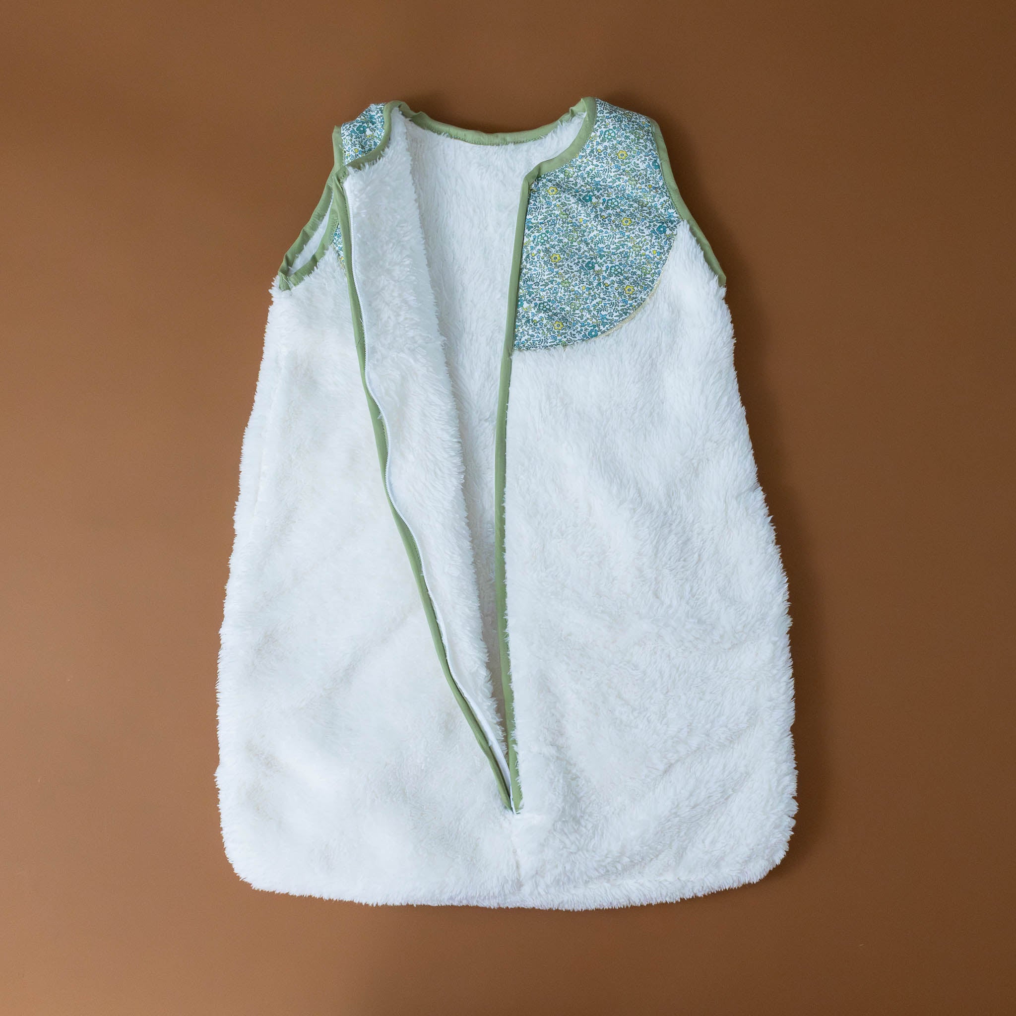 liberty-sleep-sack-andrea-zipper-open