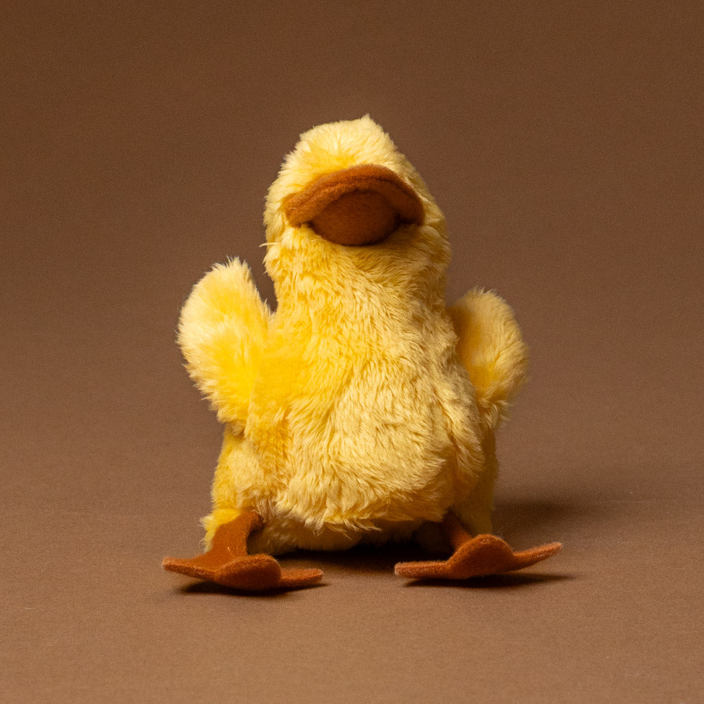 little-duck-chick-finger-puppet