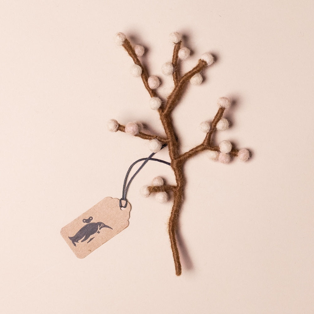 little-felt-berry-branch-beige