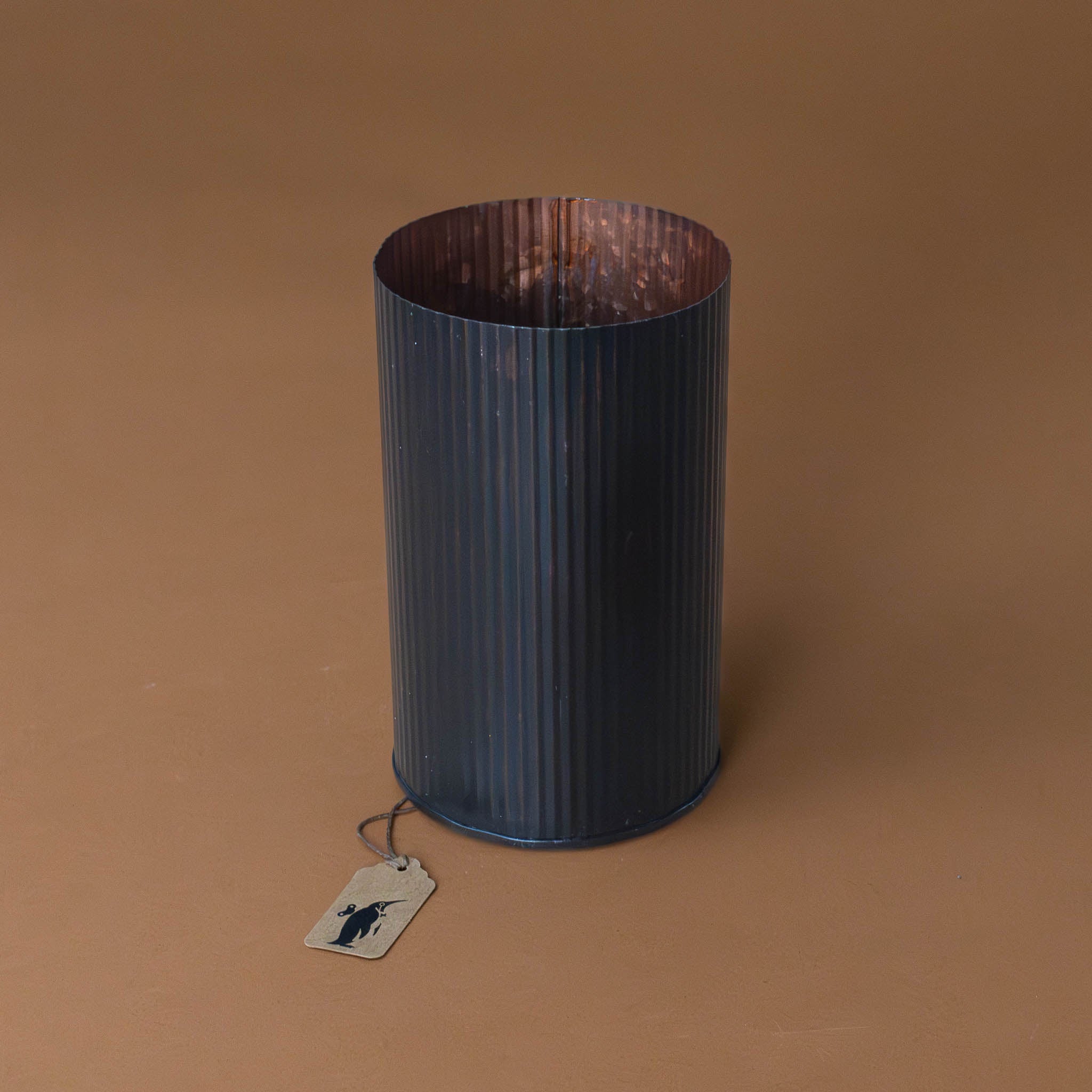 metal-norah-vase-burnt-copper
