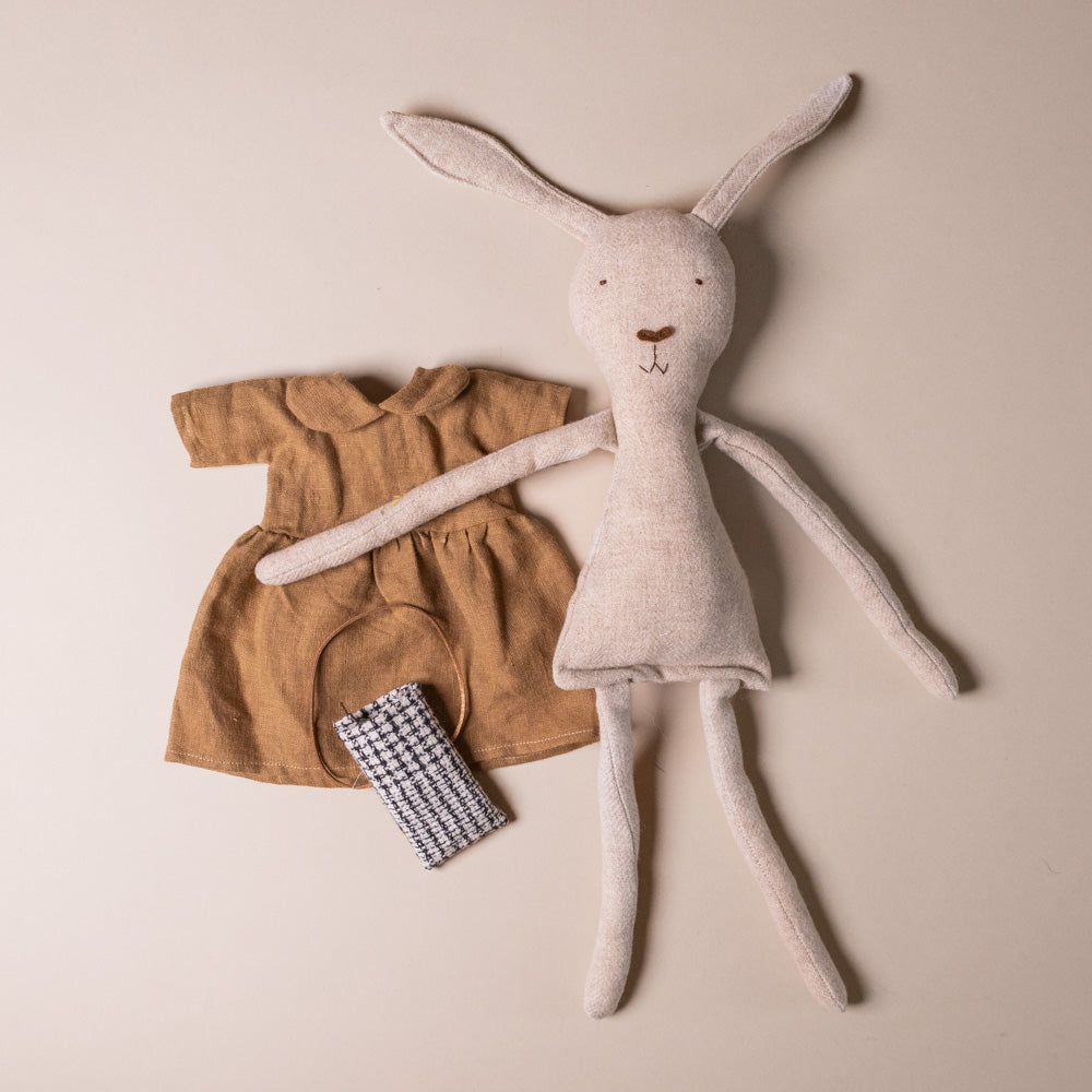ruthie-the-rabbit-almond-linen-gather-dress-stuffed-animal-with-satchel