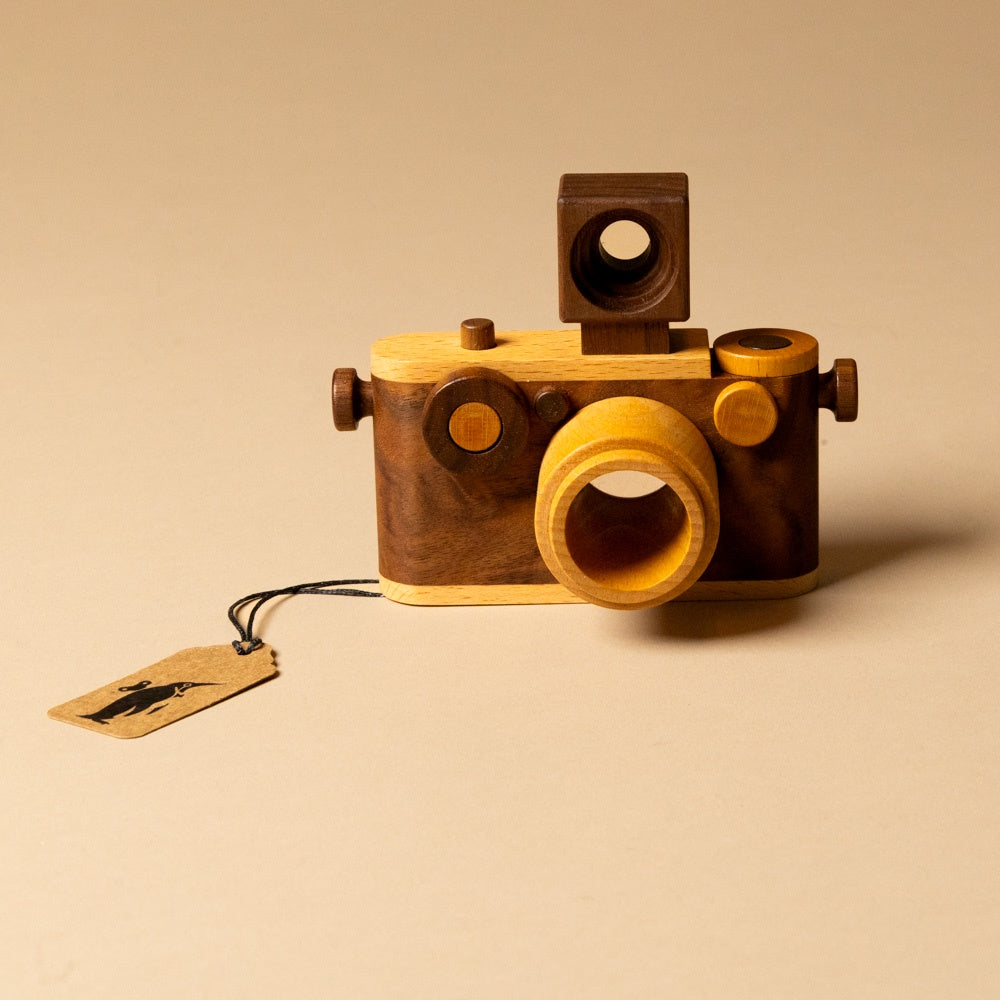 wooden-35mm-play-camera--walnut