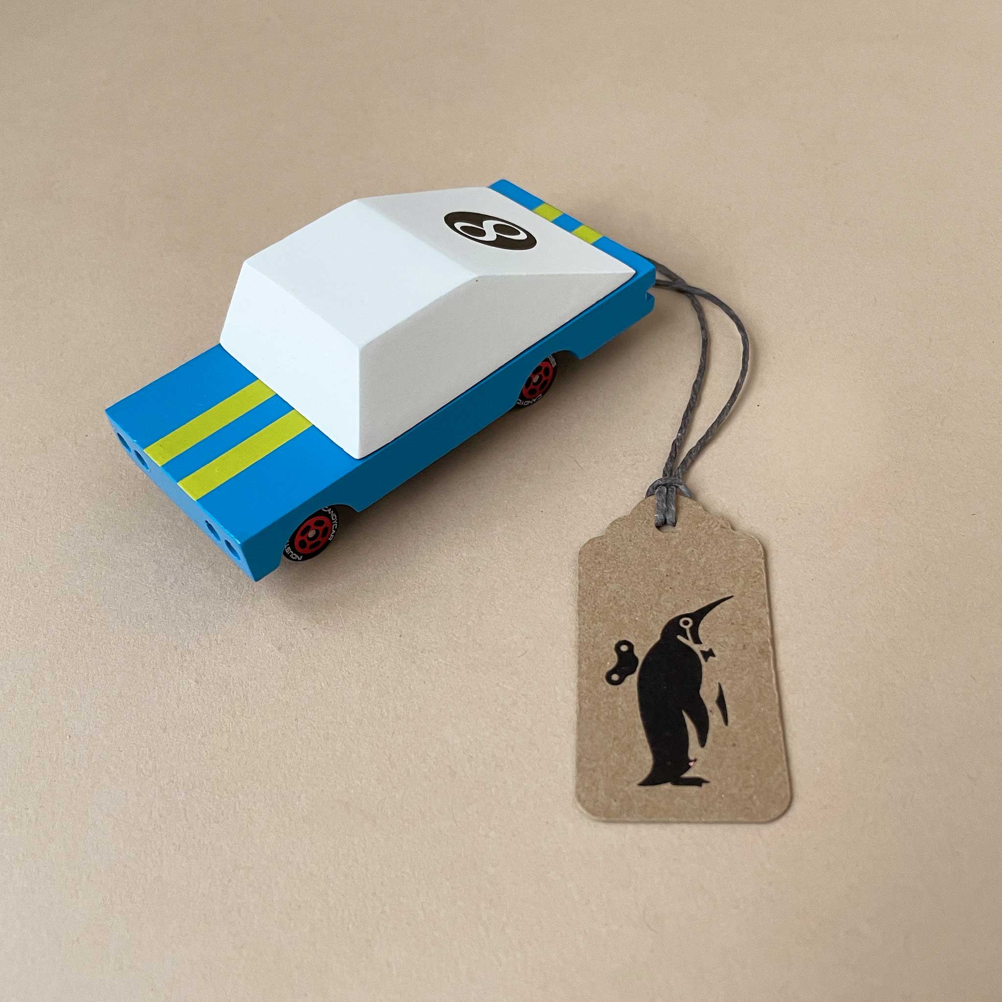 wooden-candy-car-blue-racer-8-with-yellow-stripes